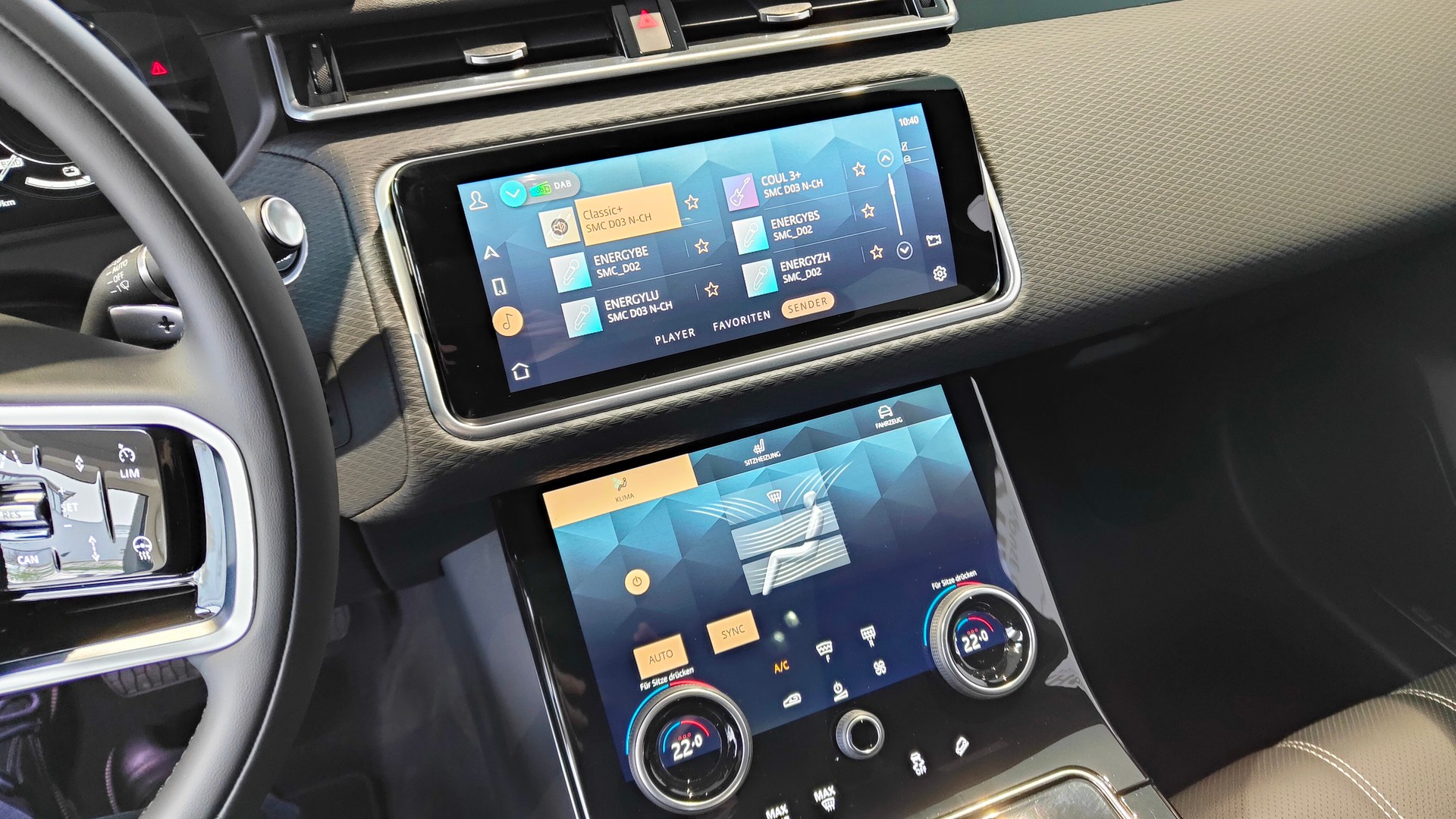 LAND ROVER Range Rover Velar P400e 2.0 I4 PHEV S Automatic-image-9