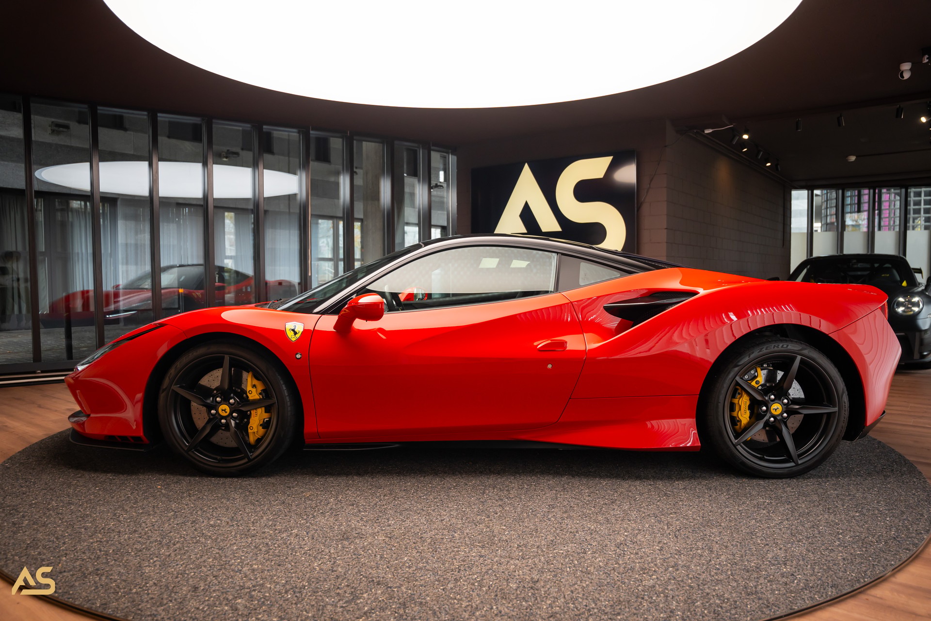 FERRARI F8 Tributo (CH) ROSSO CORSA | FERRARI GARANTIE | Liftsystem | Carbon-showroom-element-1