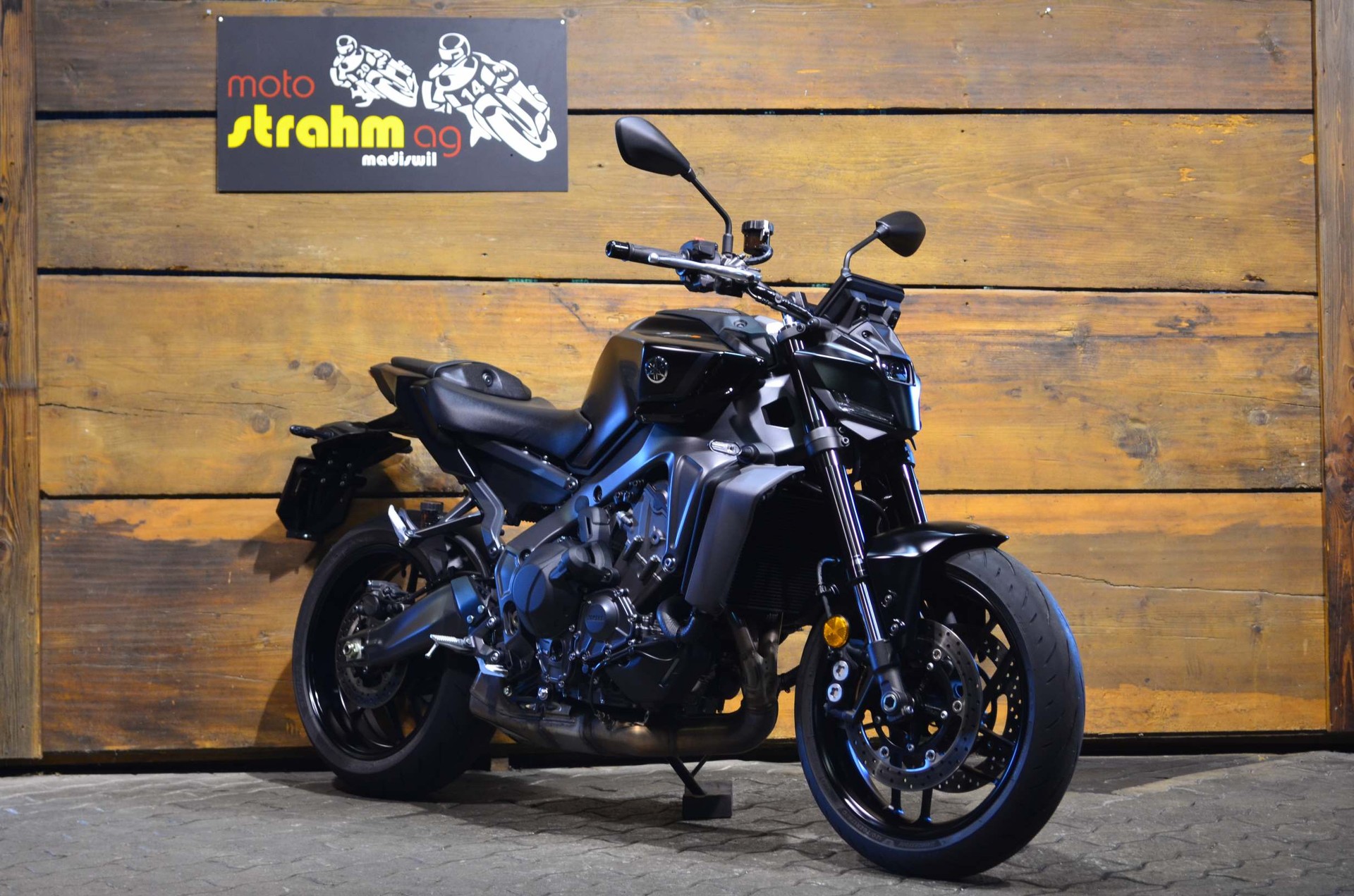 YAMAHA MT-09 ABS-image-0