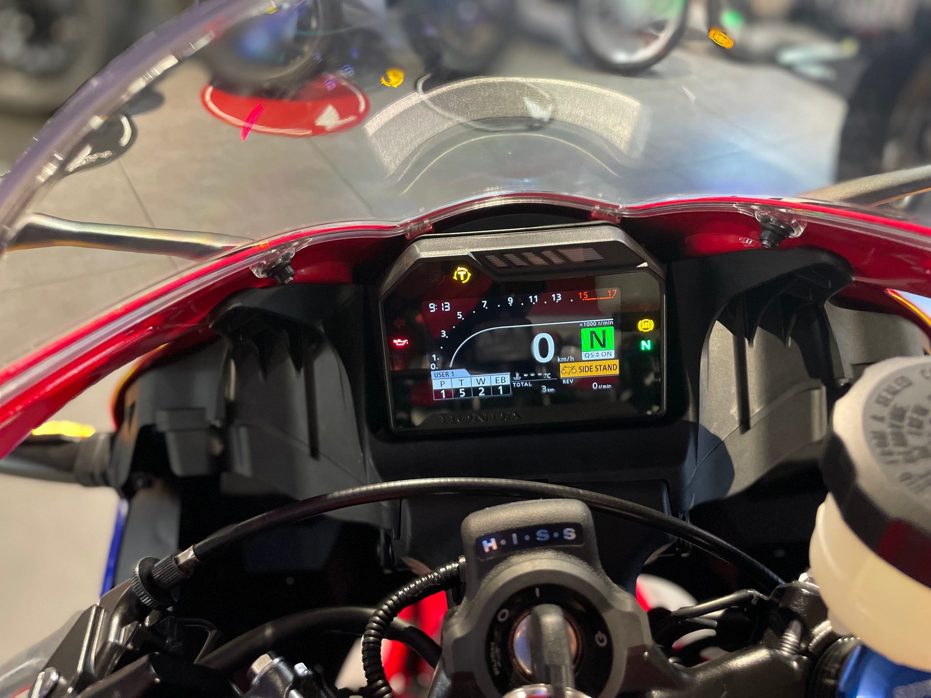 HONDA CBR 600 RR-image-8
