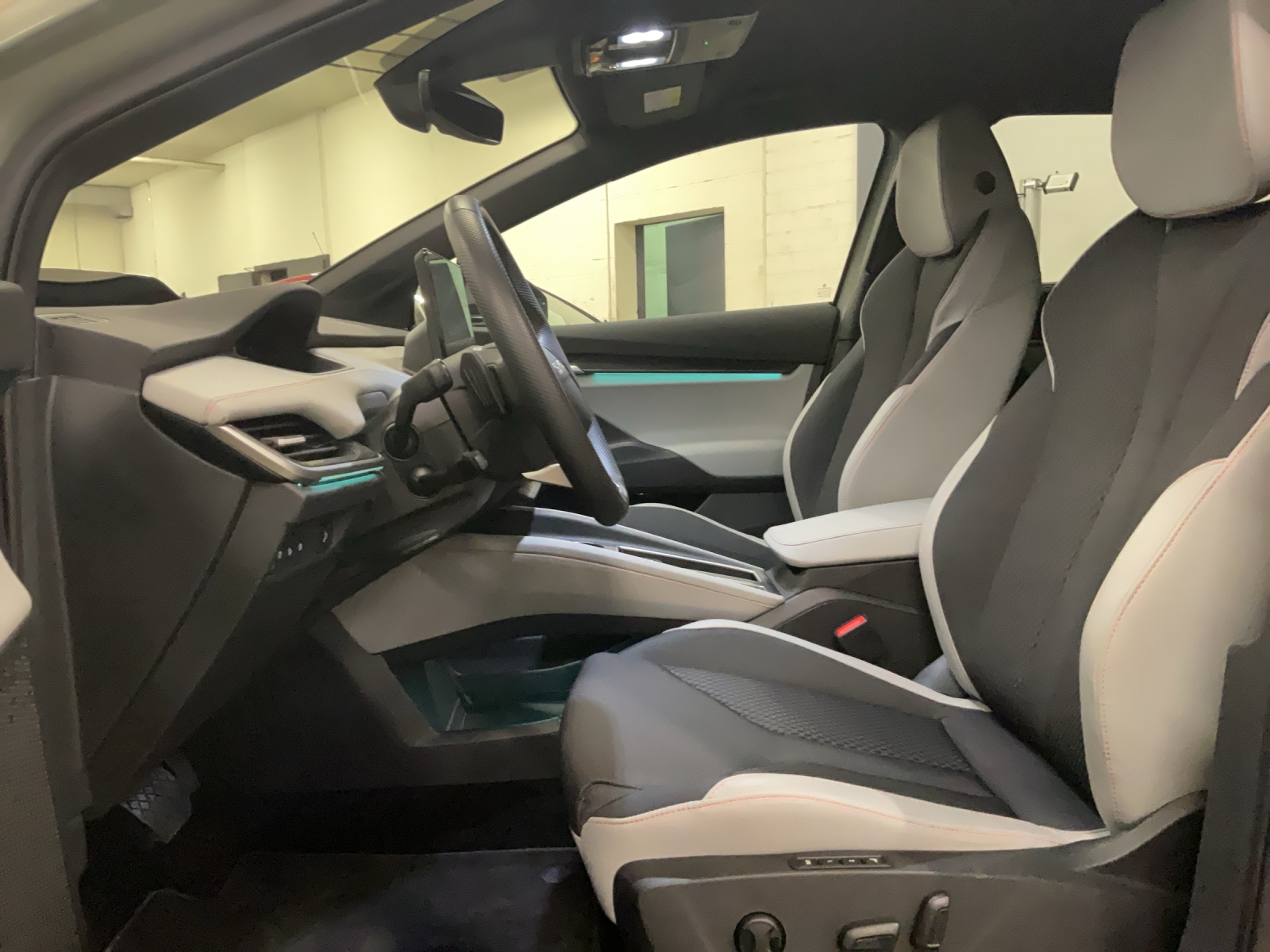 SKODA Elroq 85-image-5