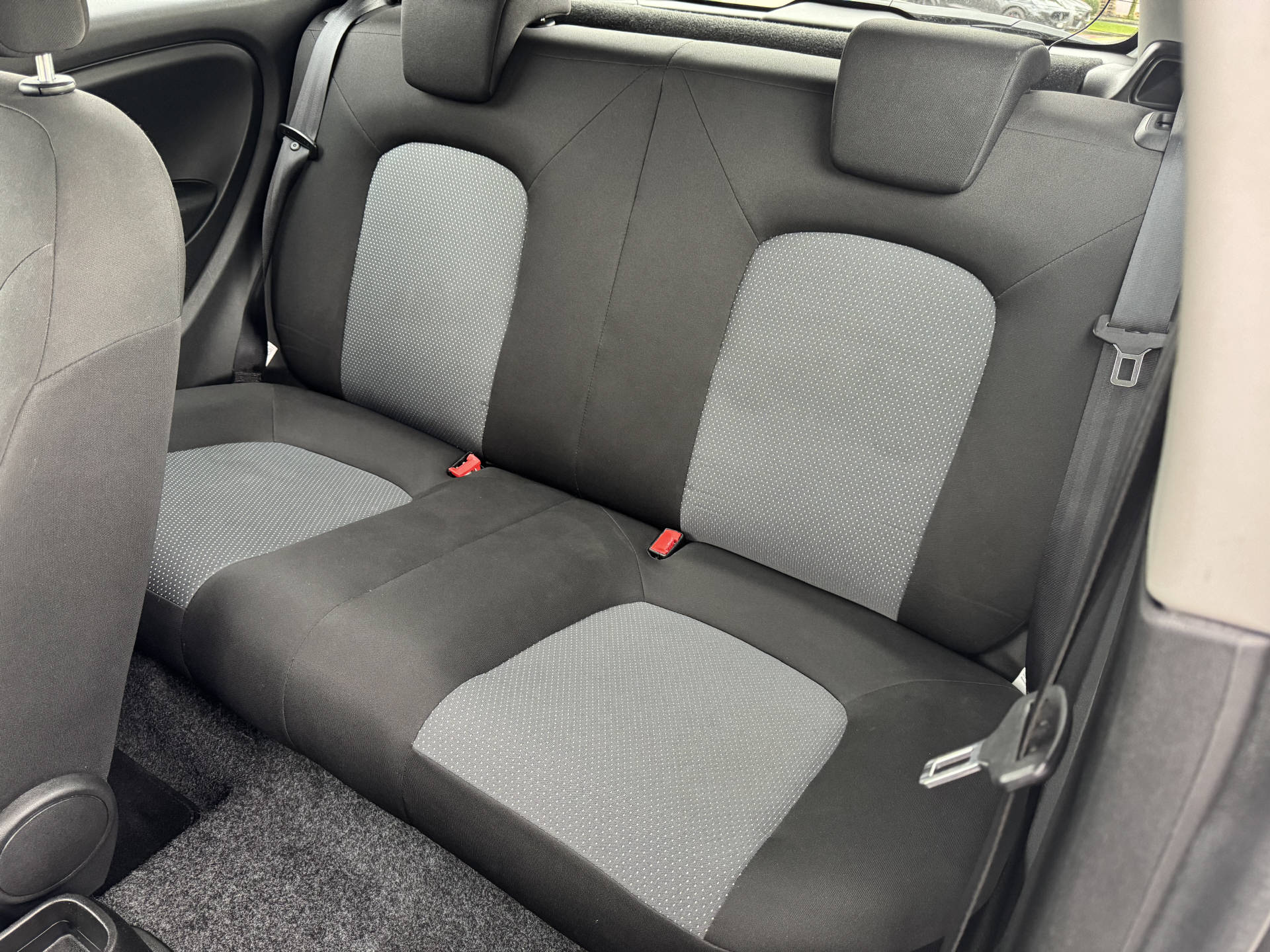 FIAT Punto 1.2 8V Pop Star S/S-image-8