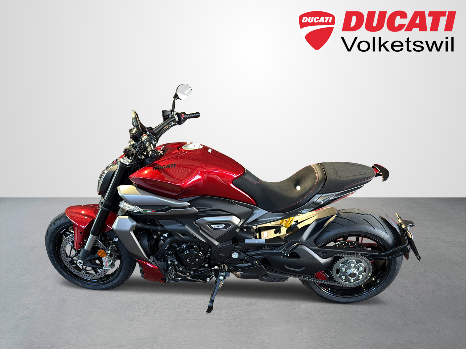 DUCATI XDiavel V4-image-2
