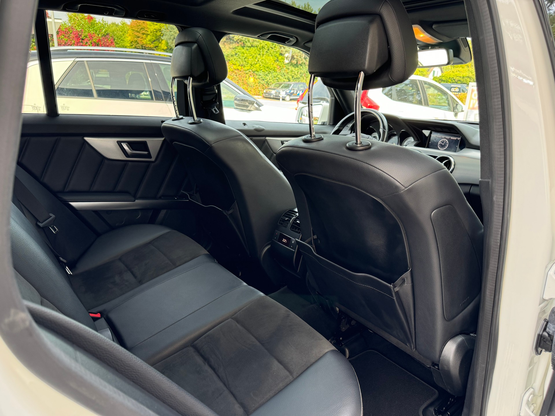 MERCEDES-BENZ GLK 250 BlueTEC 4Matic 7G-Tronic-image-13