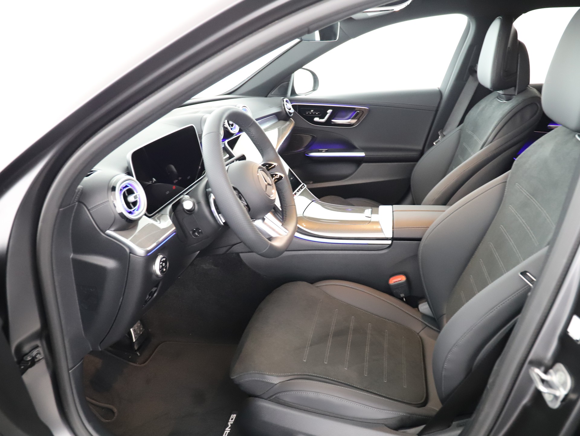 MERCEDES-BENZ C 220 d 4 M Swiss Star-image-9