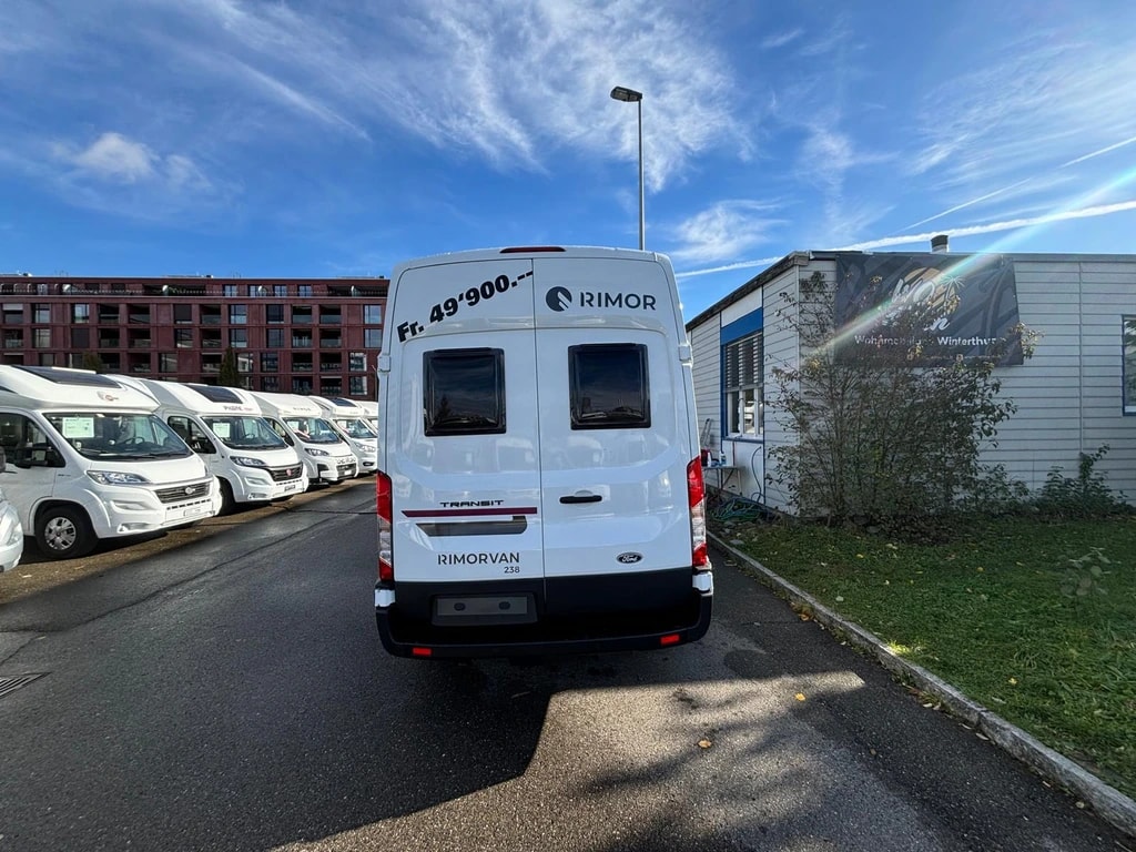 RIMOR Van 238***Unschlagbar in Preis und Leistung: Nirgendwo bekommen Sie mehr Wohnmobil für Ihr Geld als bei Rimor***-showroom-element-3