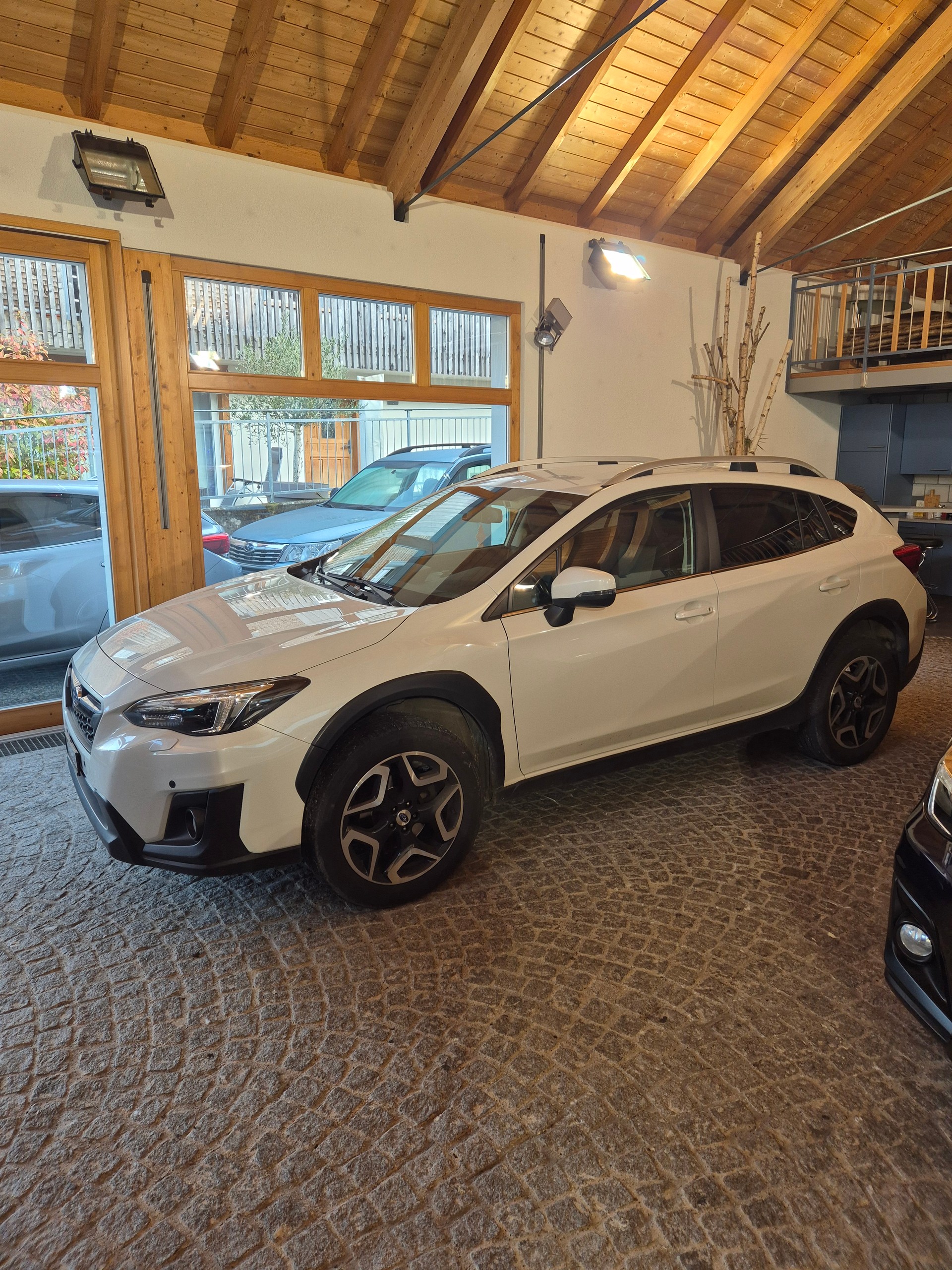 SUBARU XV 2.0 Swiss Plus AWD Lineartronic-image-1