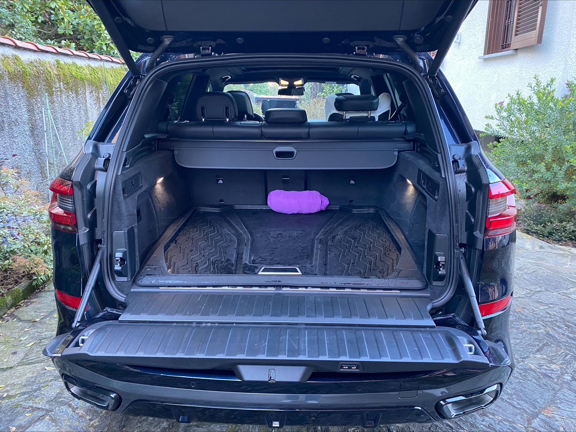 BMW X5 xDrive 45e M Sport Steptronic-image-12