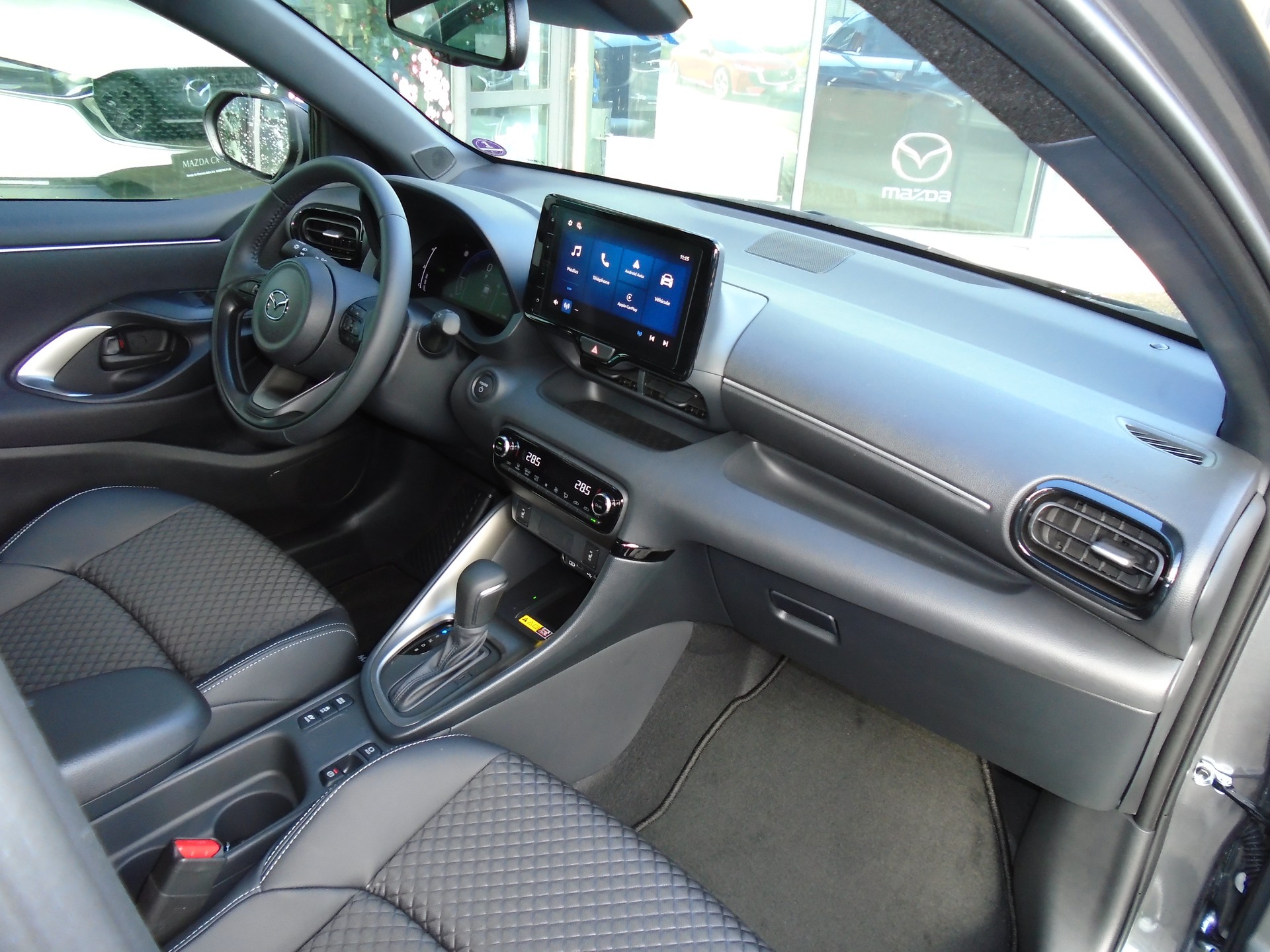 MAZDA 2 Hybrid Homura-image-6