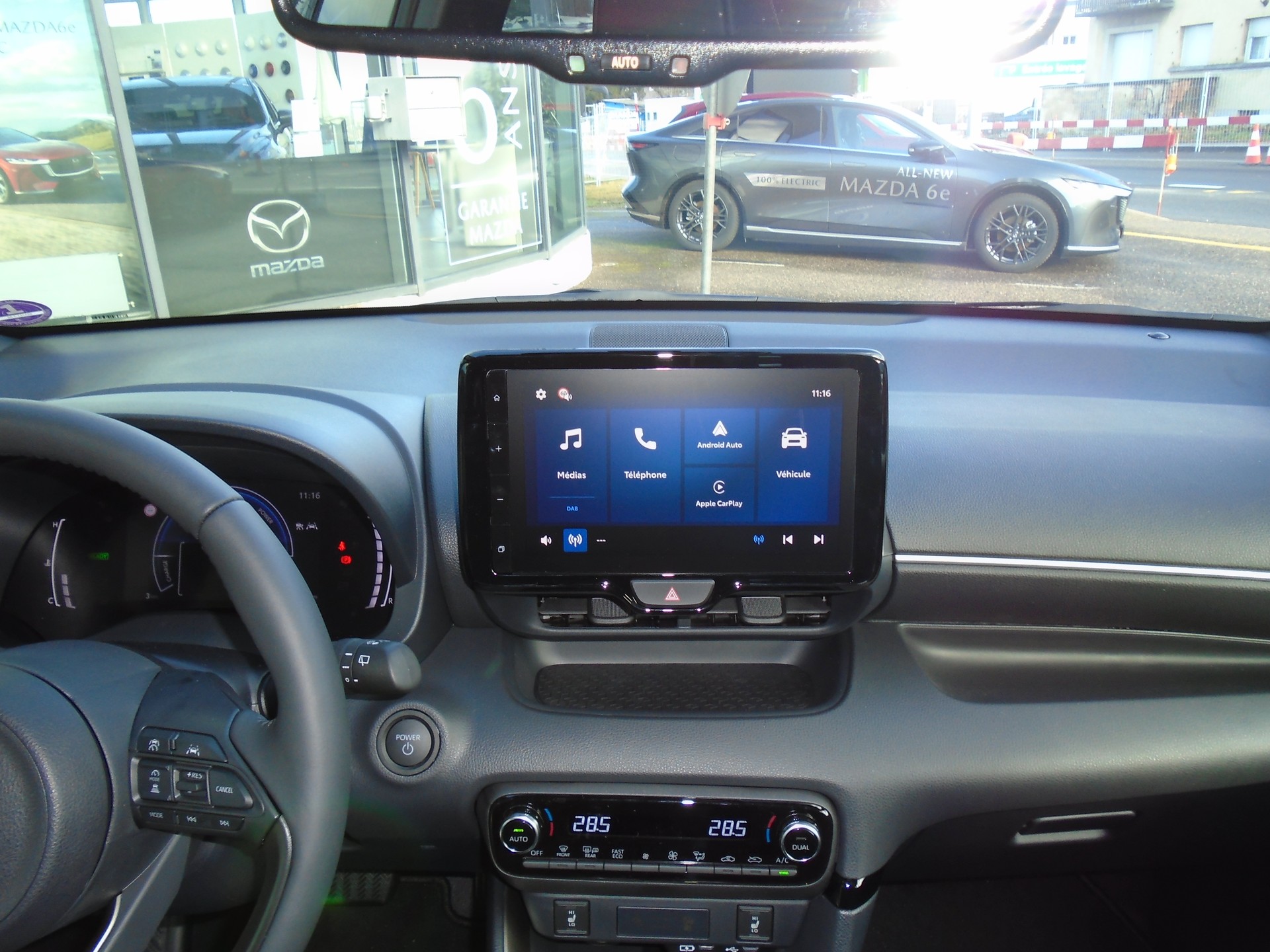 MAZDA 2 Hybrid Homura-image-11