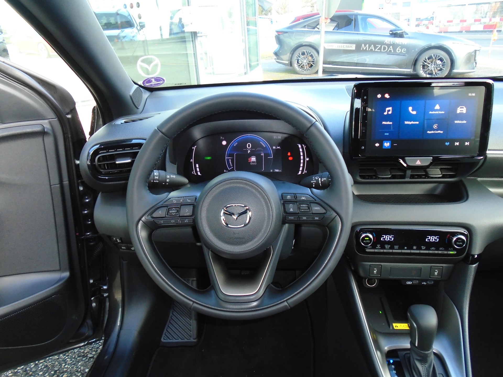 MAZDA 2 Hybrid Homura-image-9