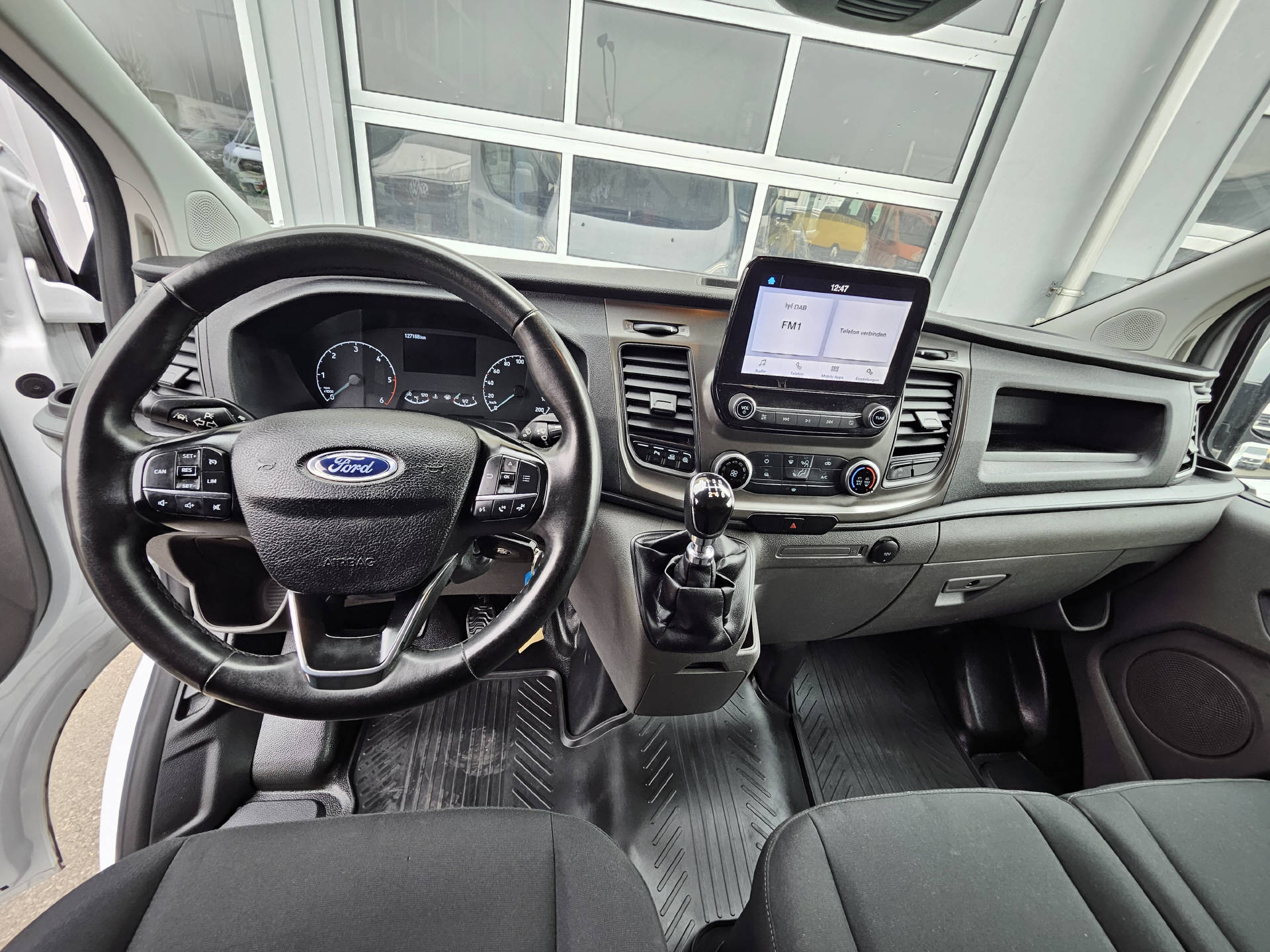 FORD Transit Custom Van 320 L2 2.0 TDCi 130 Trend * Nutzlast von 1'066KG * Anhängelast von 2'800KG *-image-12