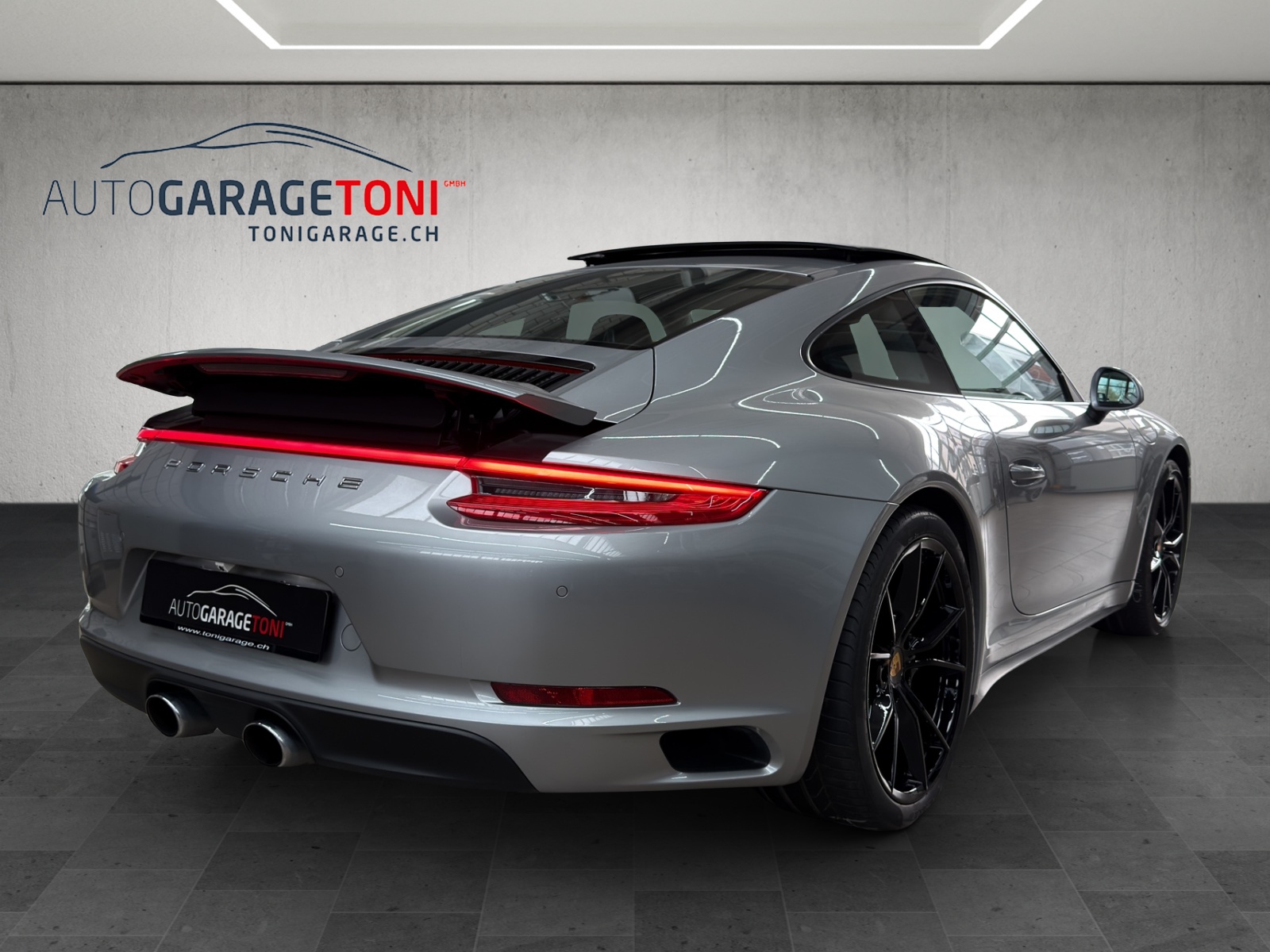 PORSCHE 911 Carrera 4 PDK-image-5