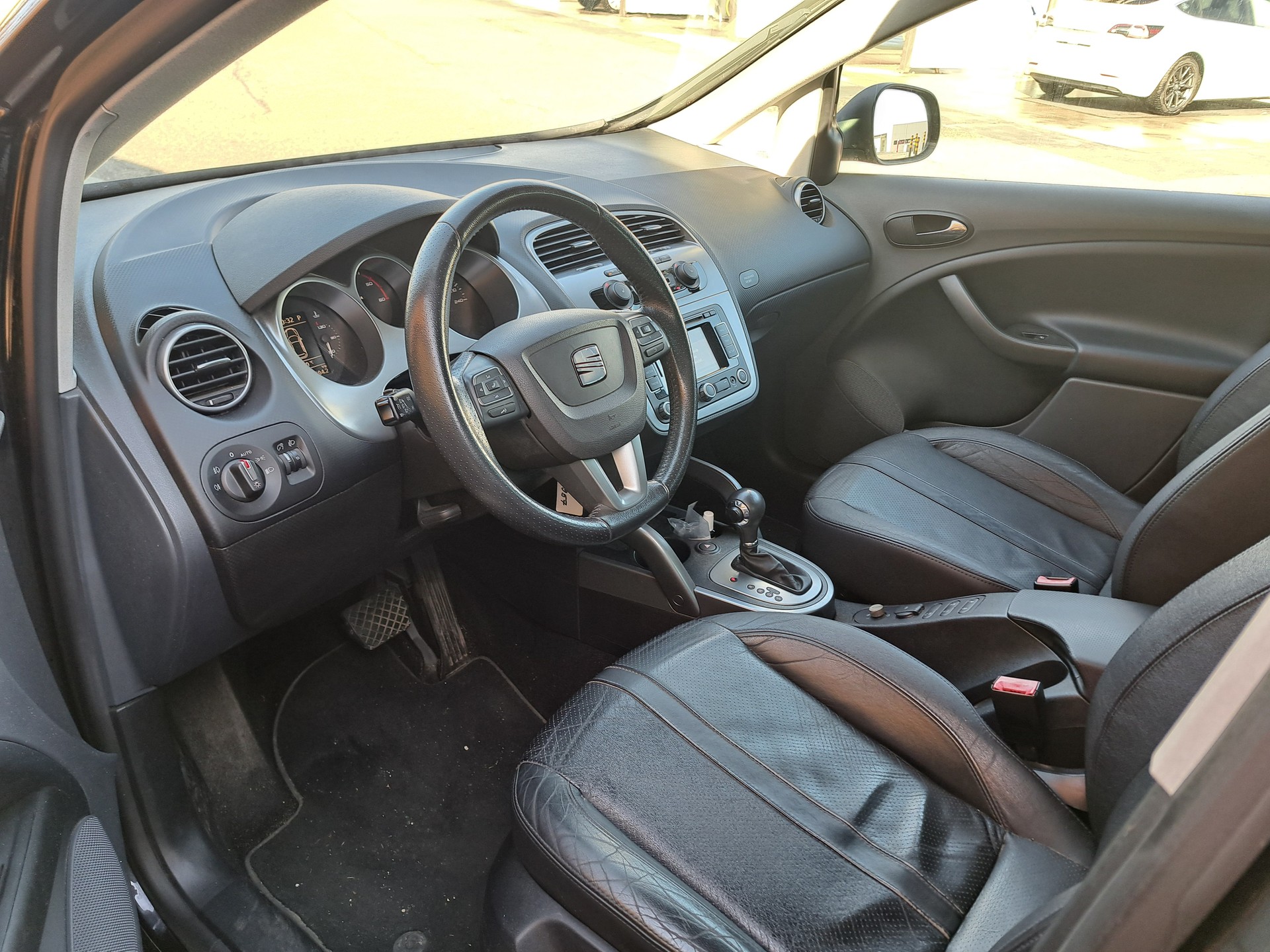 SEAT Altea 2.0 TDI Style DSG-image-11