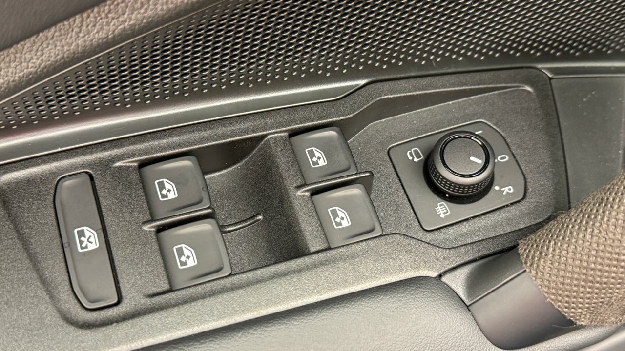 VW Tiguan 1.5 TSI evo2 eHybrid Life DSG-image-8