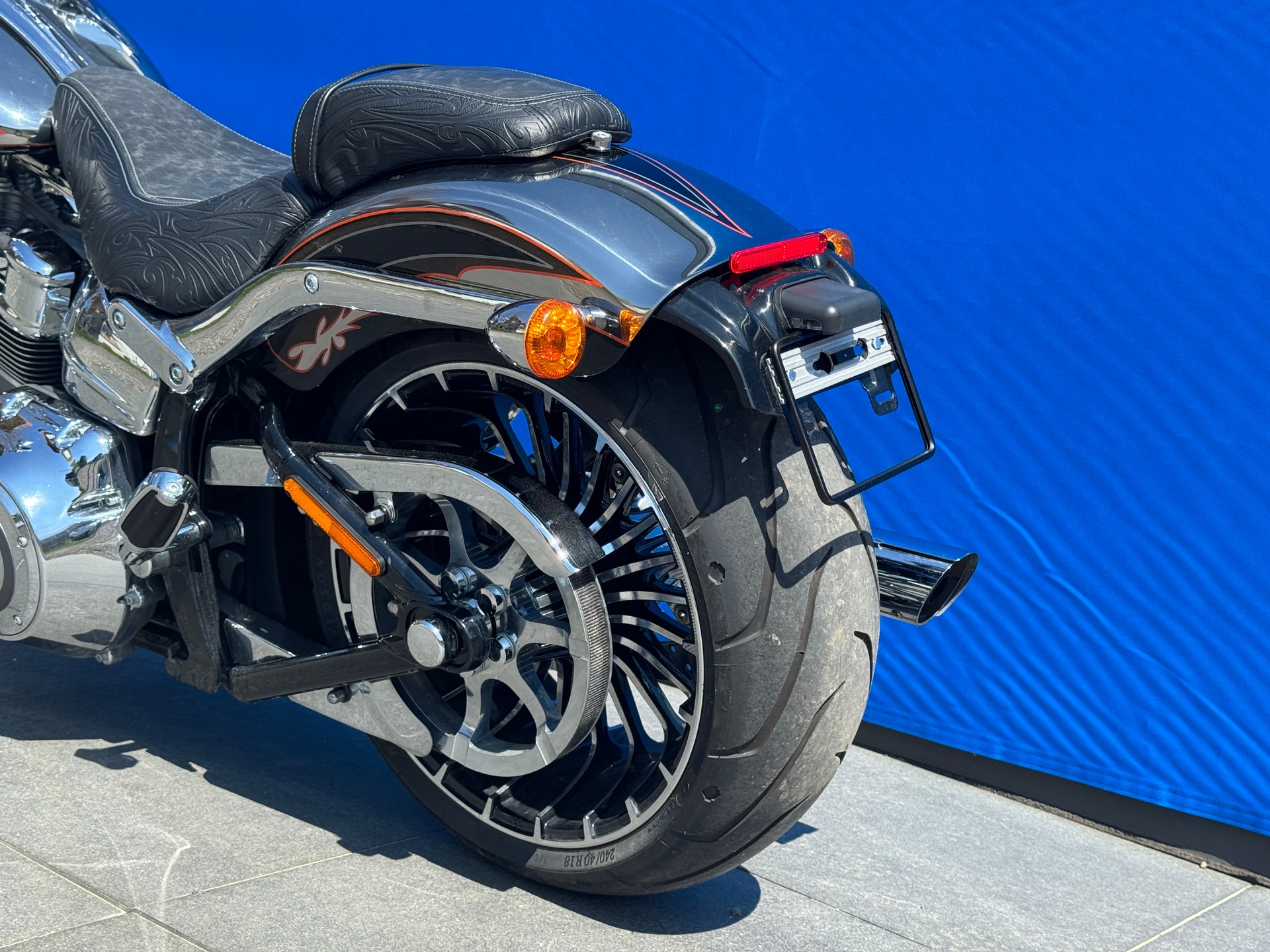 HARLEY-DAVIDSON FXSBSE Softail Breakout ABS CVO-image-8