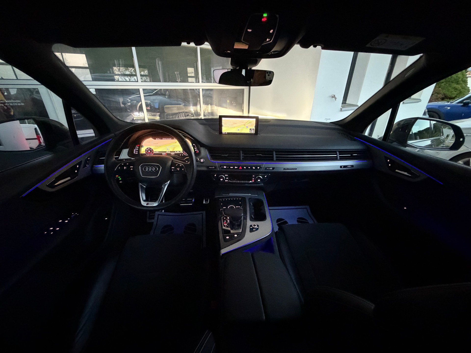 AUDI Q7 50 TDI quattro tiptronic-image-23