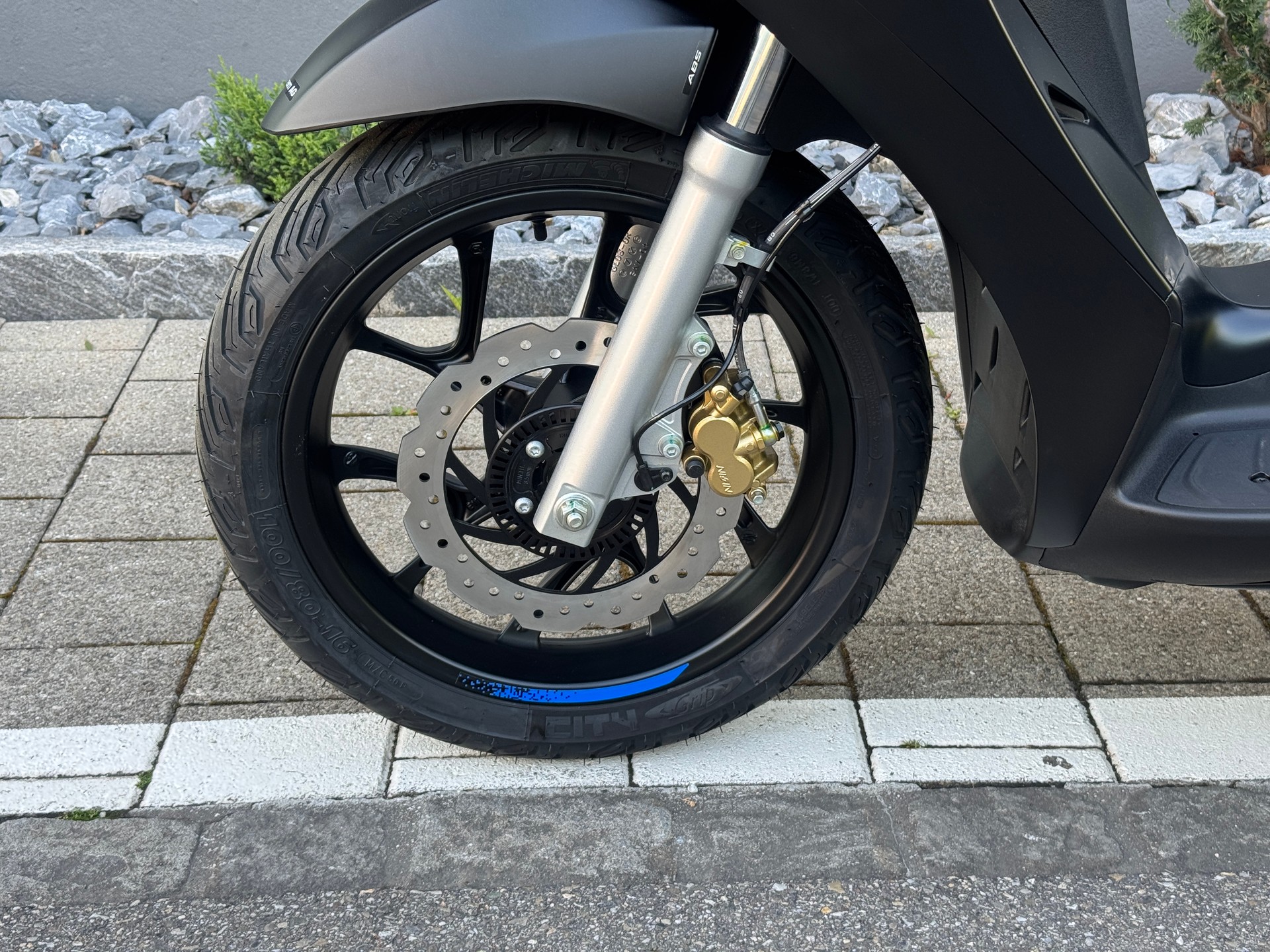 PIAGGIO Medley 125 Sport E5+-image-3