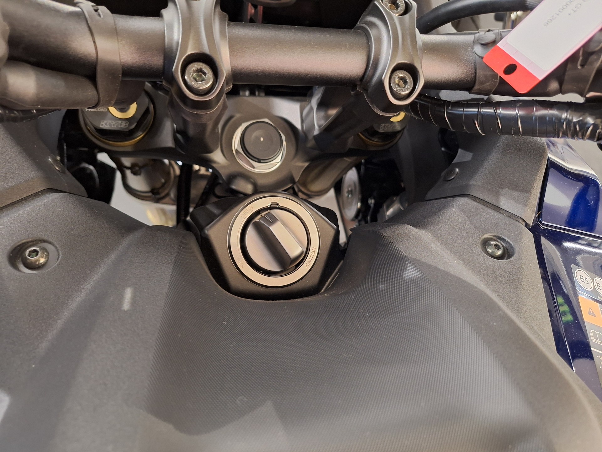 YAMAHA Tracer 9 GT+ Y-AMT-image-5