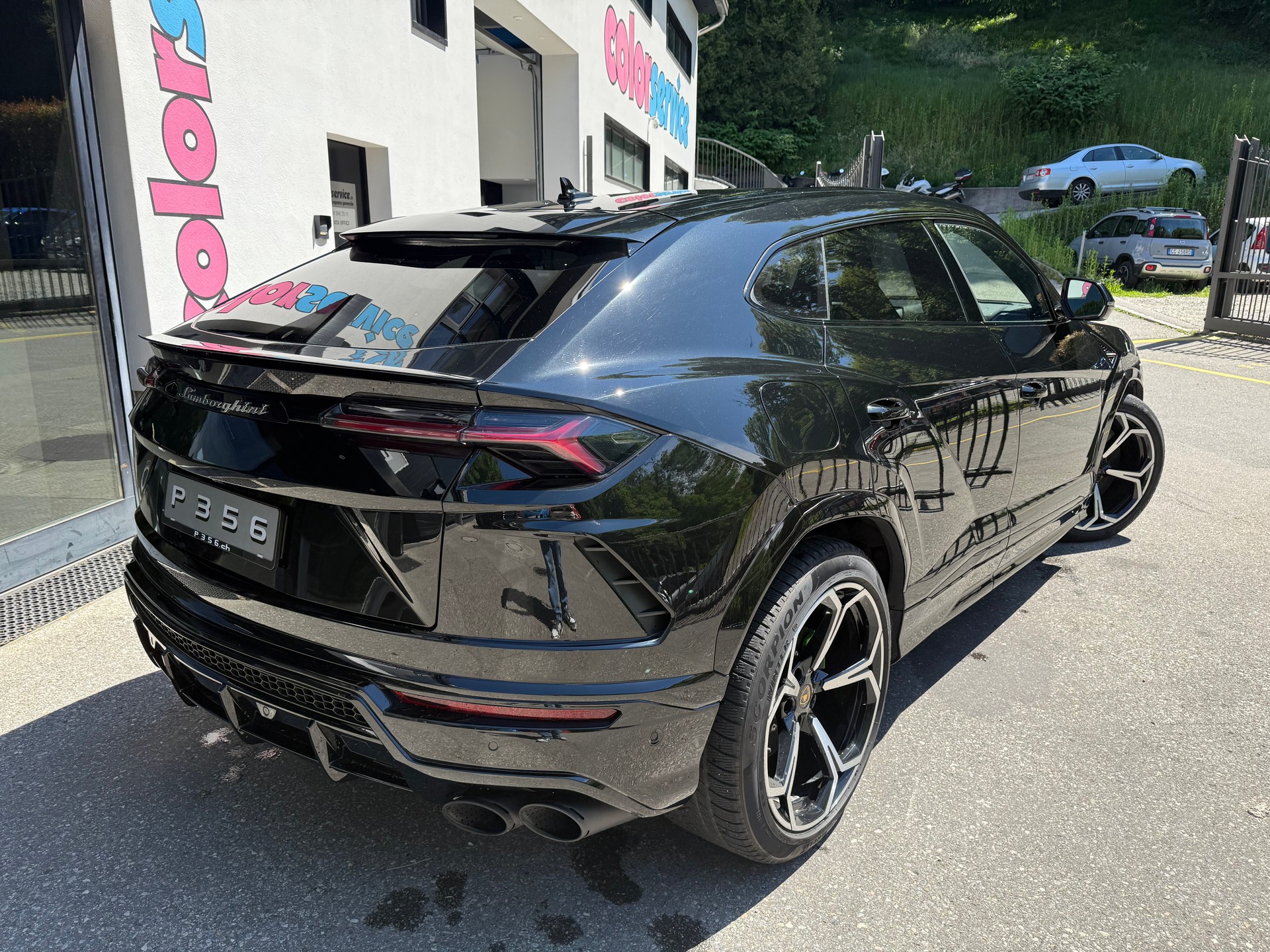 LAMBORGHINI Urus E-Gear-image-4