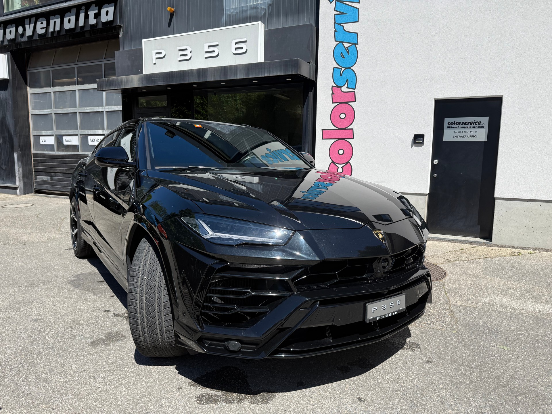 LAMBORGHINI Urus E-Gear-image-2