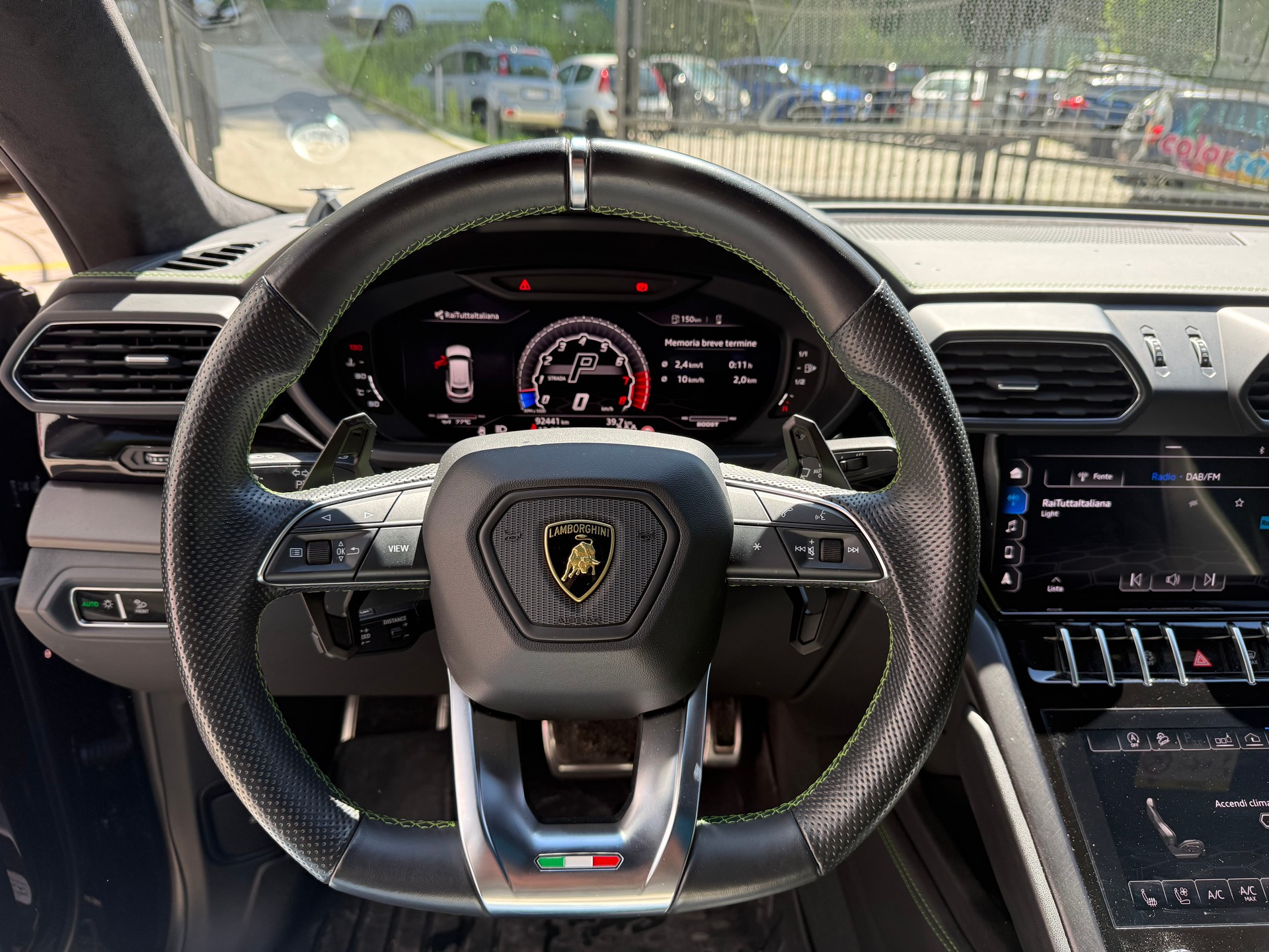 LAMBORGHINI Urus E-Gear-image-7