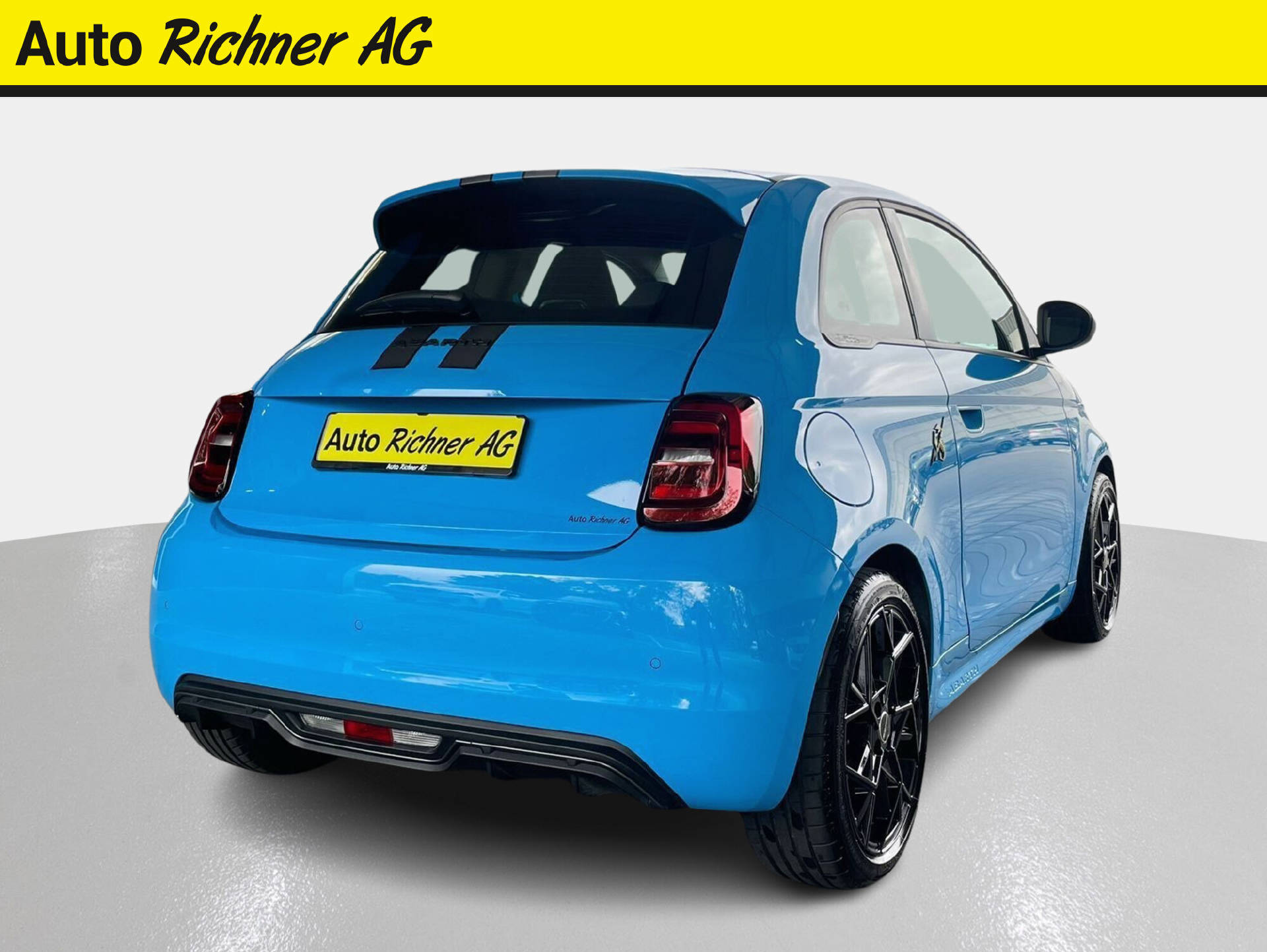 FIAT 500 Abarth Basis-showroom-element-3