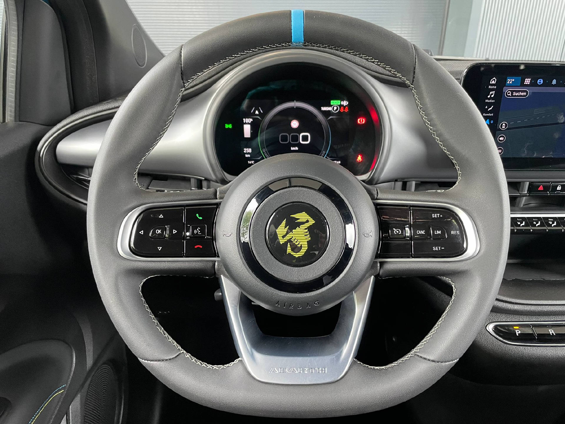 FIAT 500 Abarth Basis-image-7