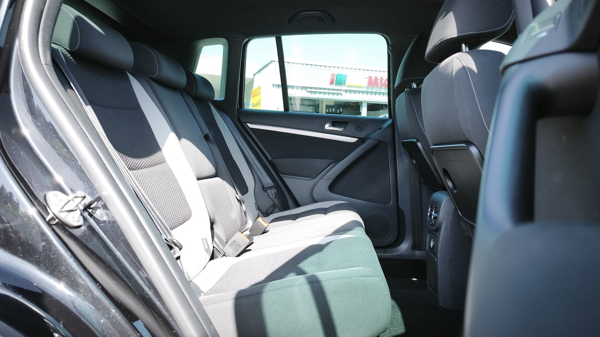 VW Tiguan 2.0 TSI Sport&Style 4Motion DSG-image-15