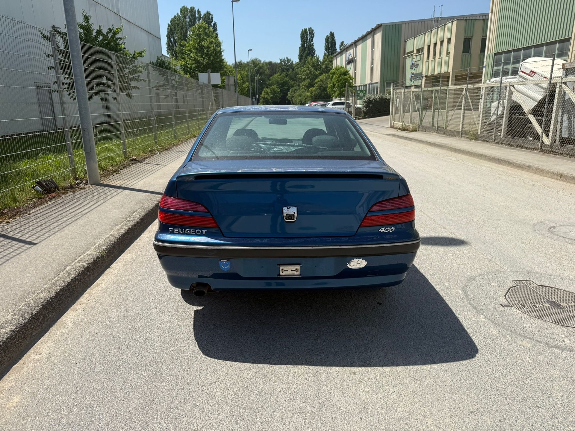 PEUGEOT 406 Sportline 2.2 16V-image-2
