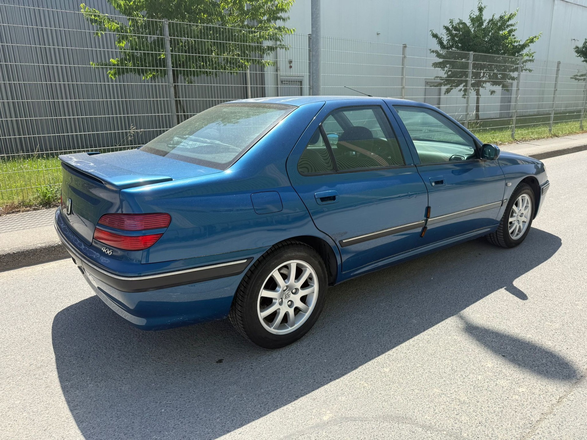 PEUGEOT 406 Sportline 2.2 16V-image-4