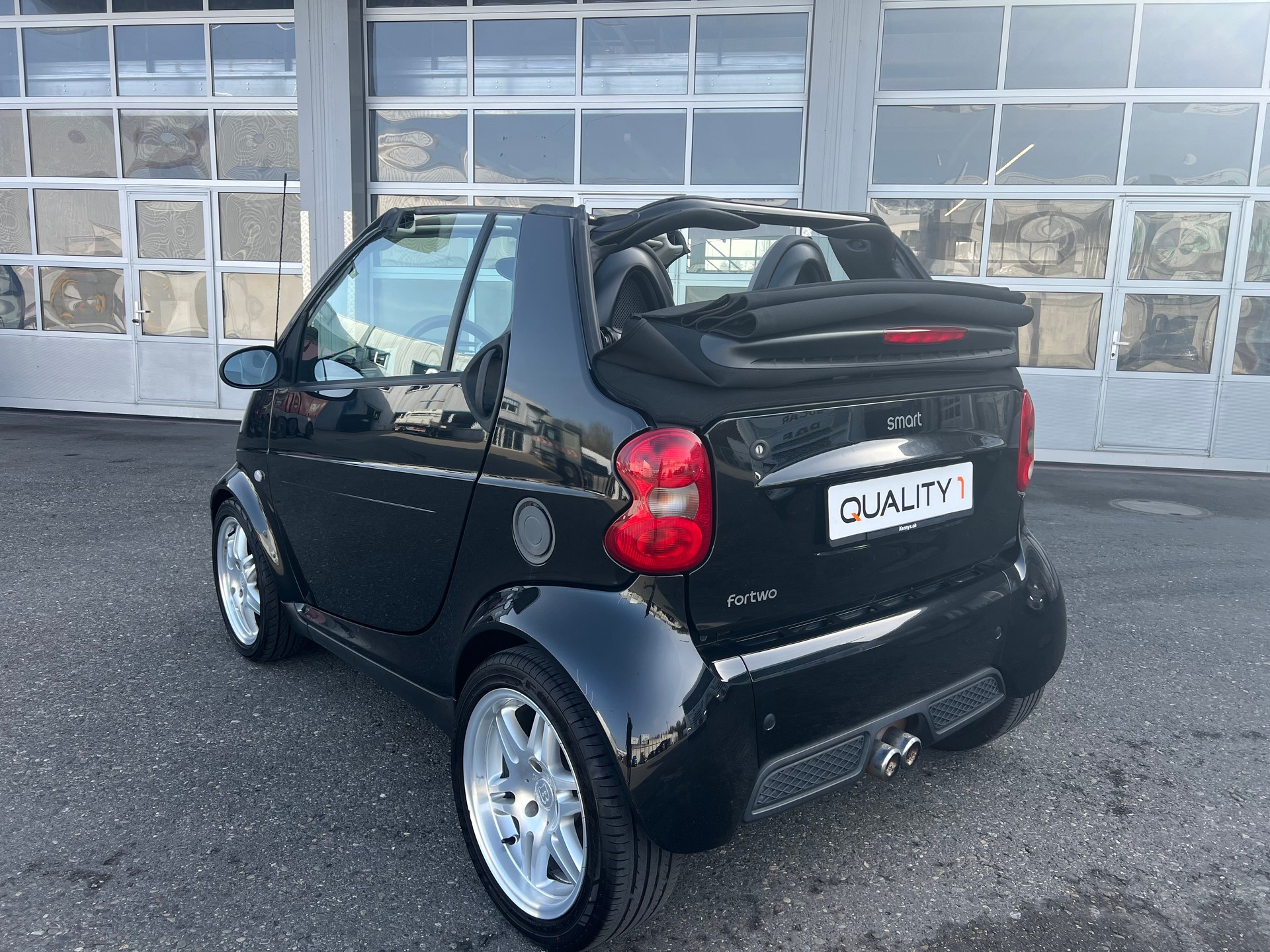 SMART fortwo brabus-showroom-element-3