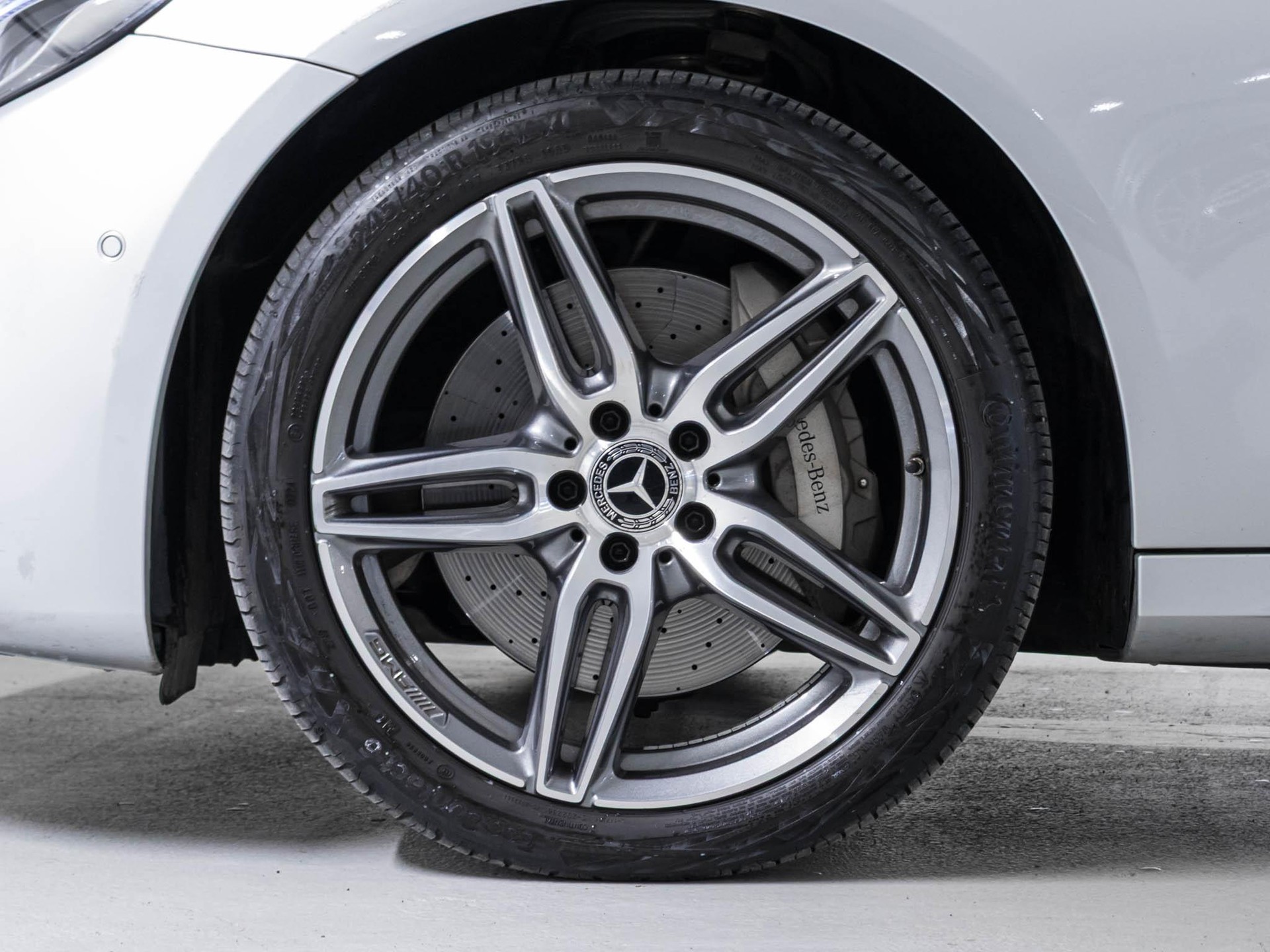 MERCEDES-BENZ E 450 4MATIC-image-14