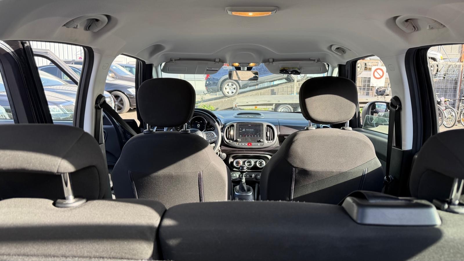 FIAT 500L 1.4 TB 16V Pop Star-image-12
