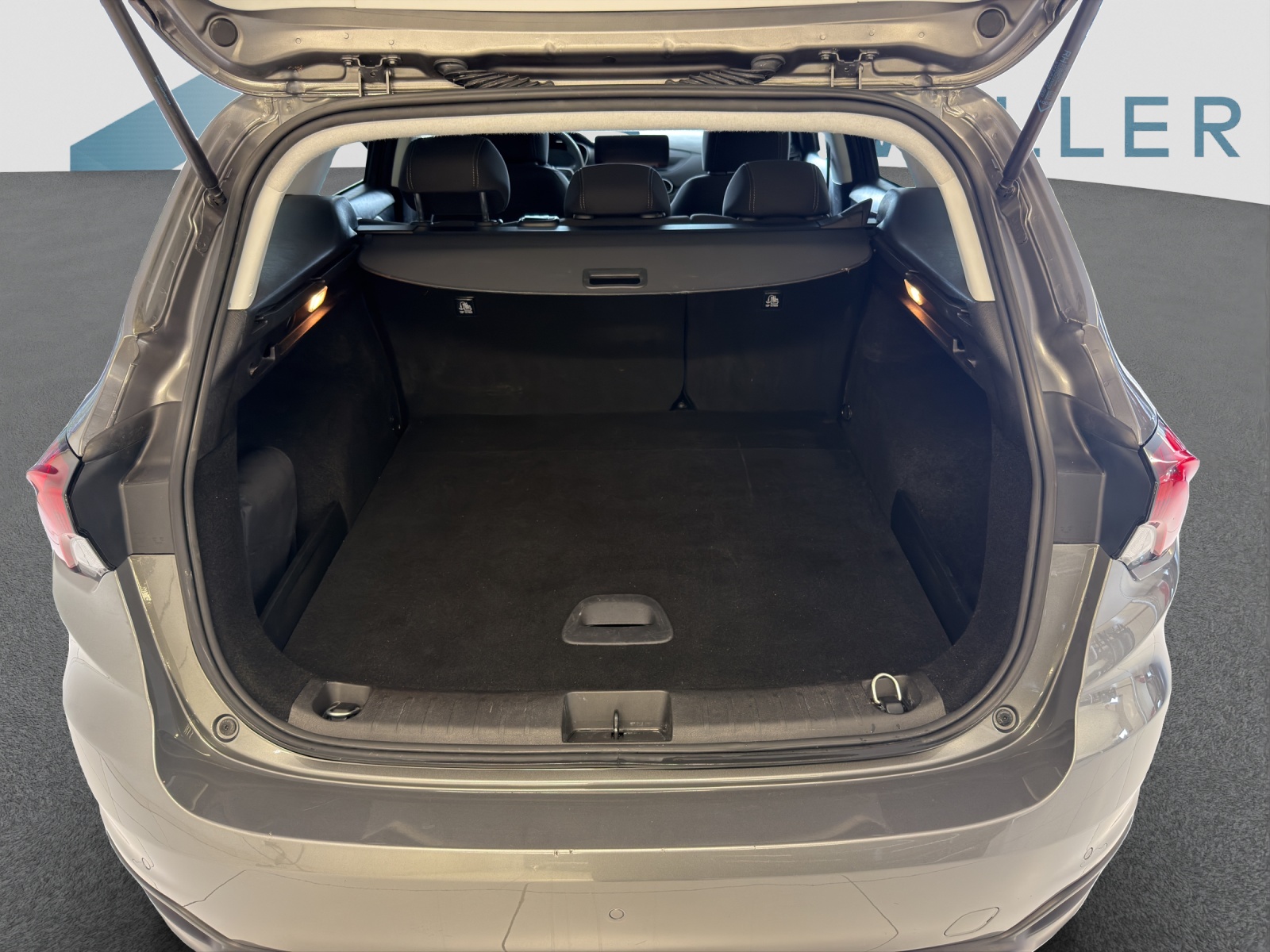 FIAT TIPO SW 1.5 Hybrid Swiss Ed-image-6