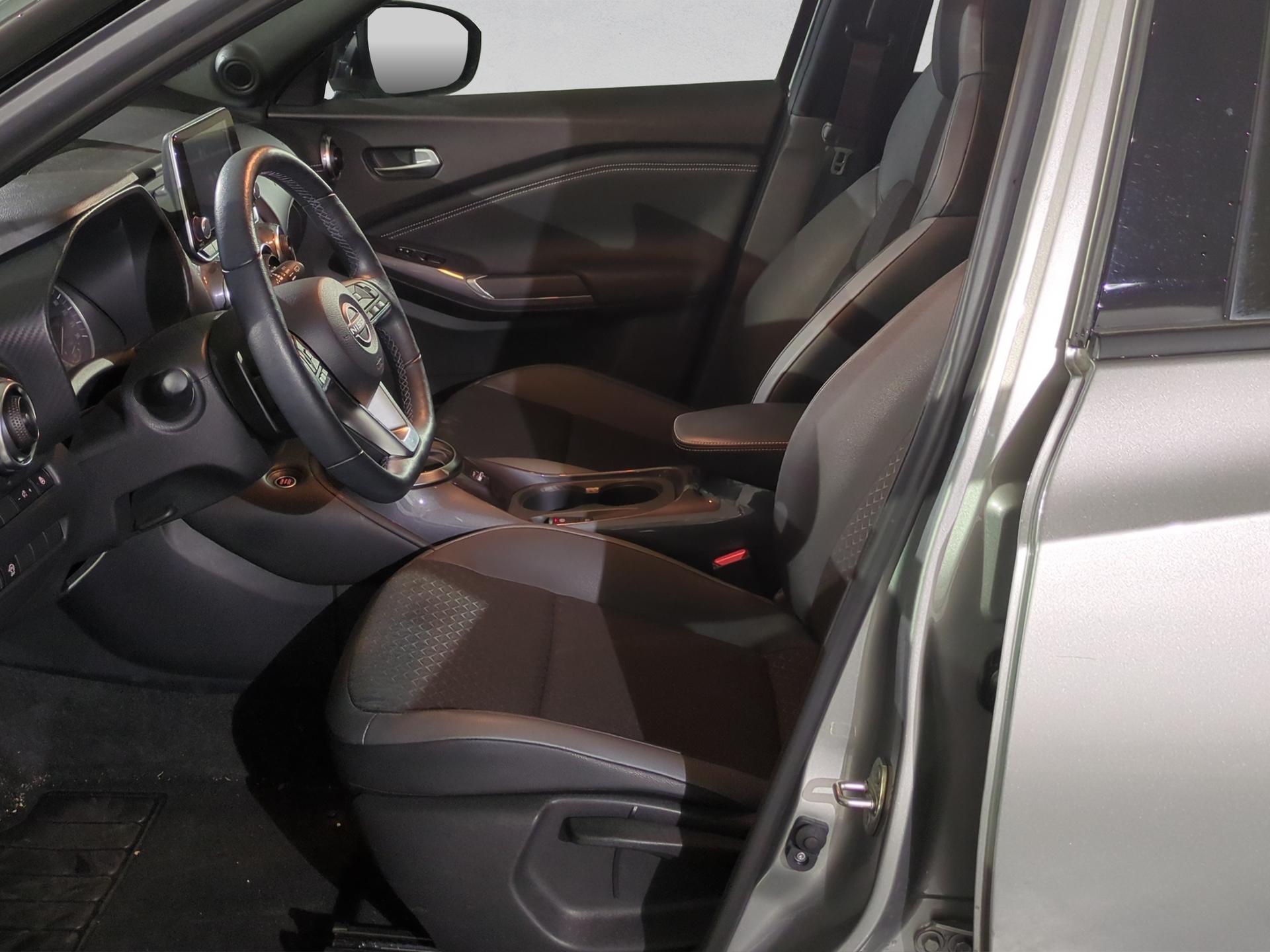 NISSAN Juke 1.0 DIG-T N-Connecta DCT-image-8