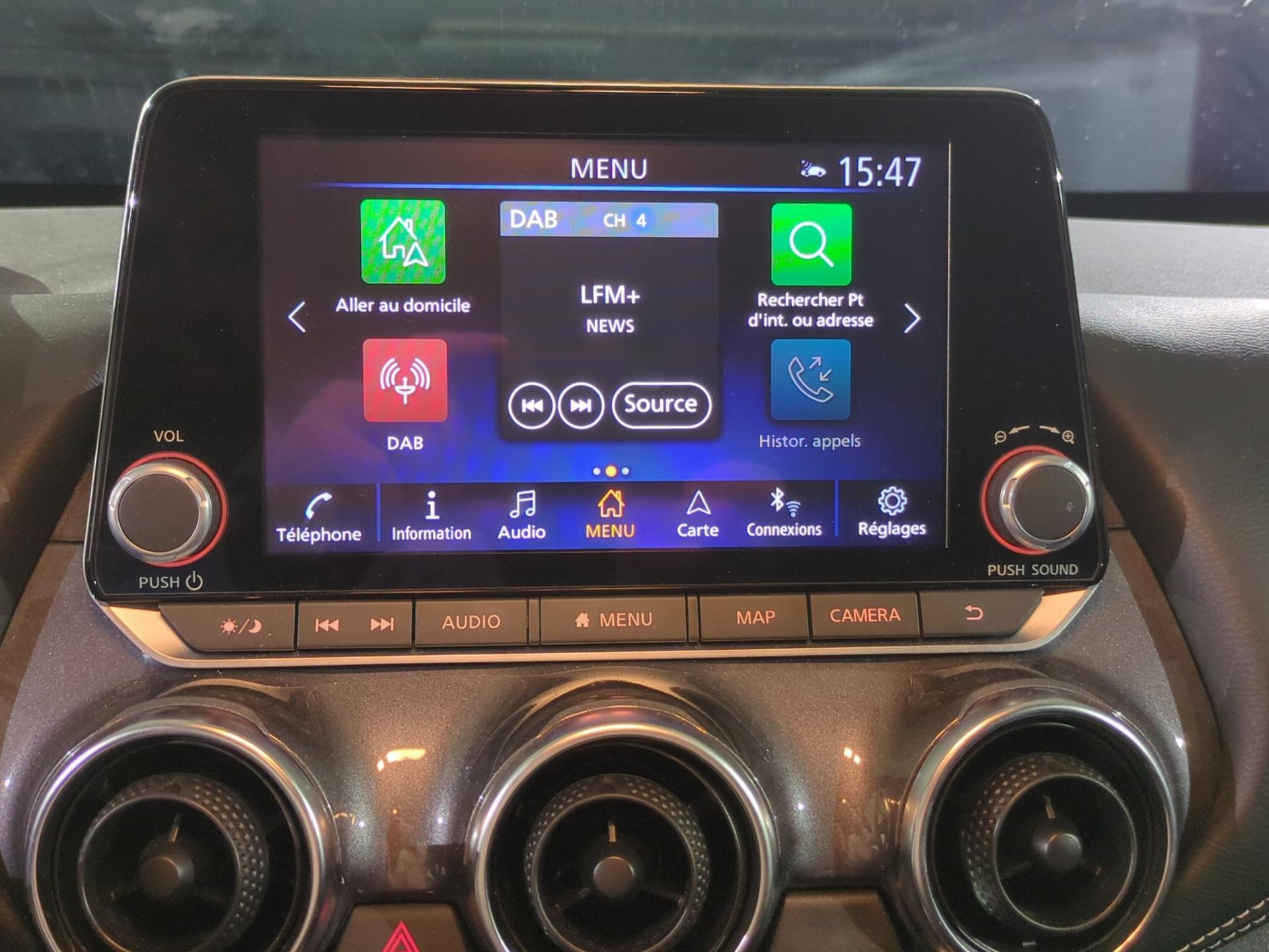 NISSAN Juke 1.0 DIG-T N-Connecta DCT-image-21