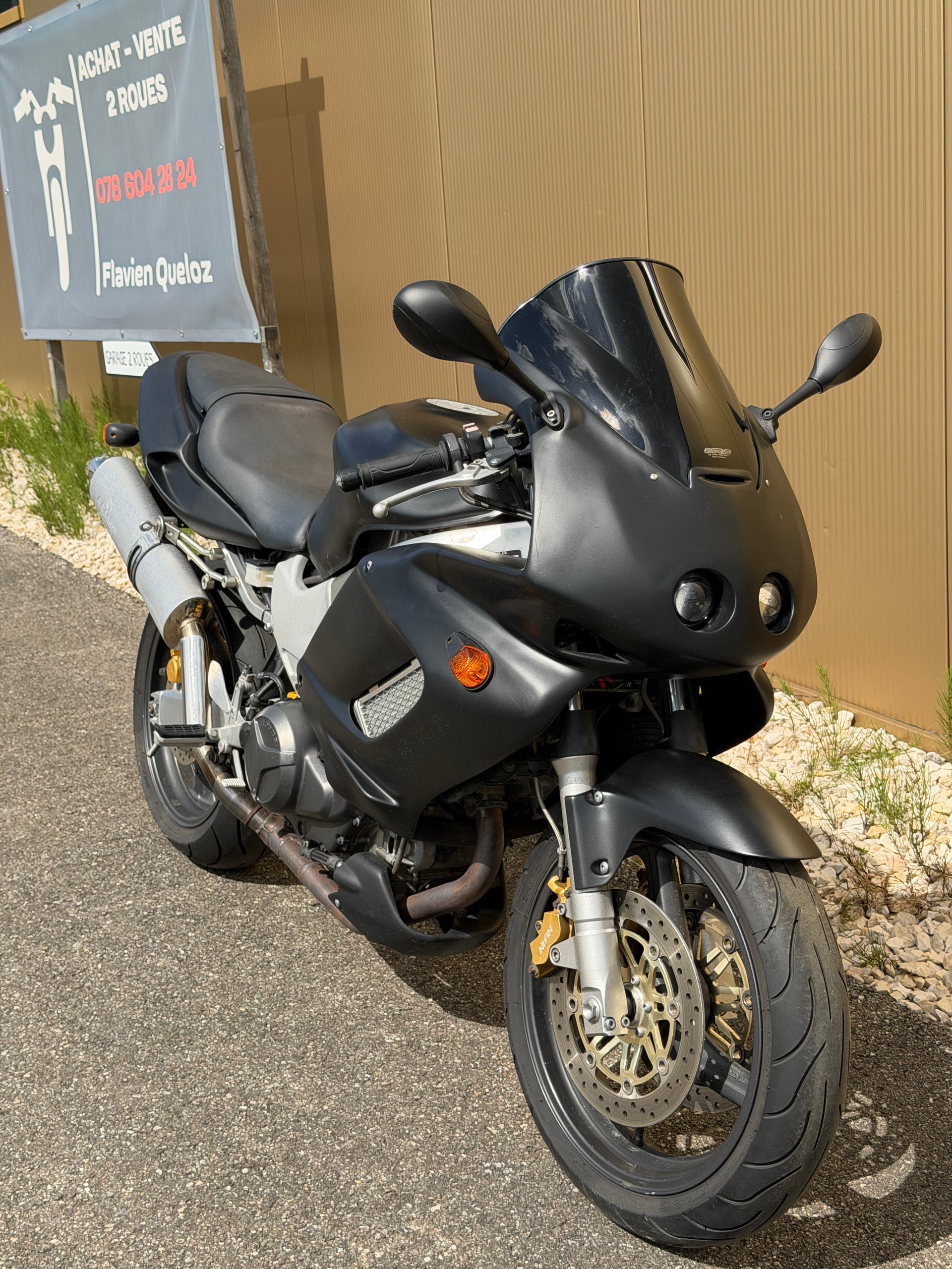 HONDA VTR 1000 F V-X Fire Storm-image-0