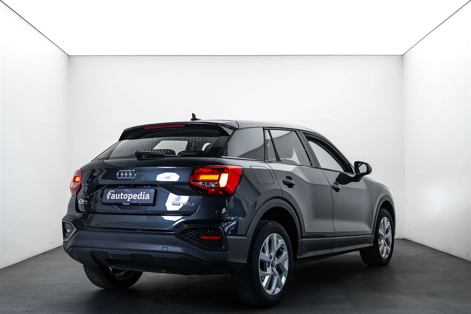 AUDI Q2 35 TFSI S-tronic 150PS-showroom-element-2
