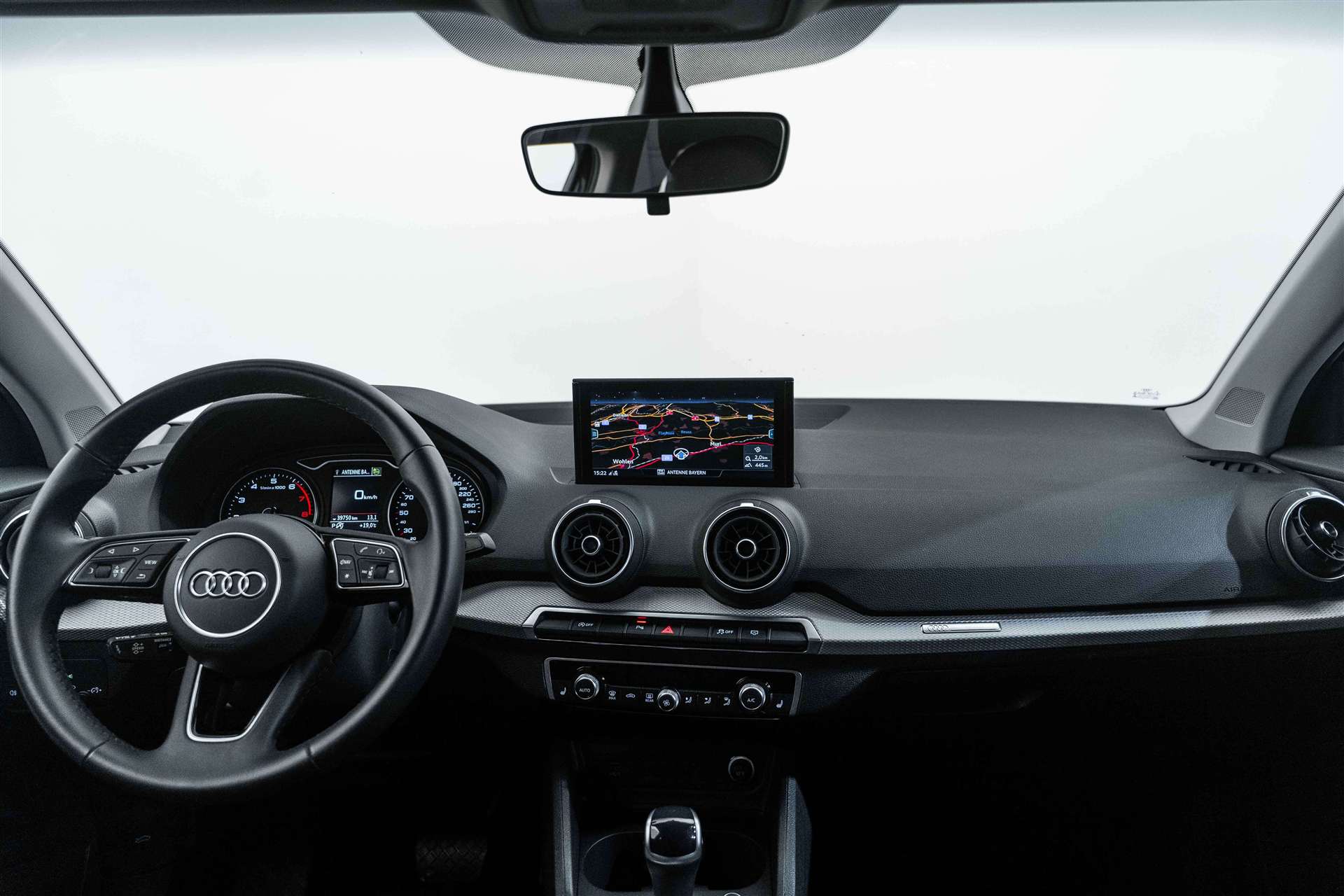 AUDI Q2 35 TFSI S-tronic 150PS-image-8