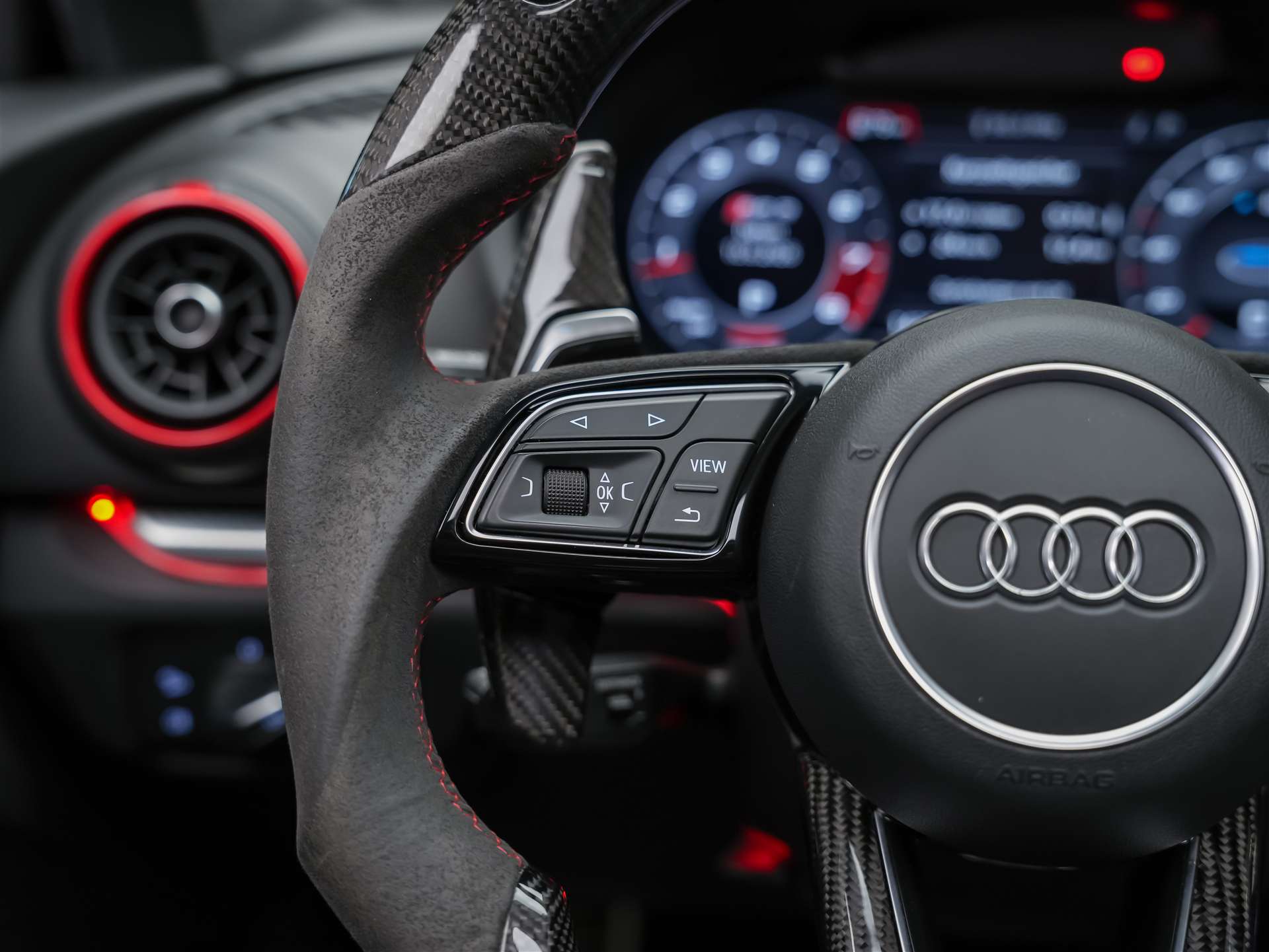AUDI RS3 Sportback 2.5 TSI quattro S-tronic *Panorama*Eventuri*Maxton*KW*-image-29