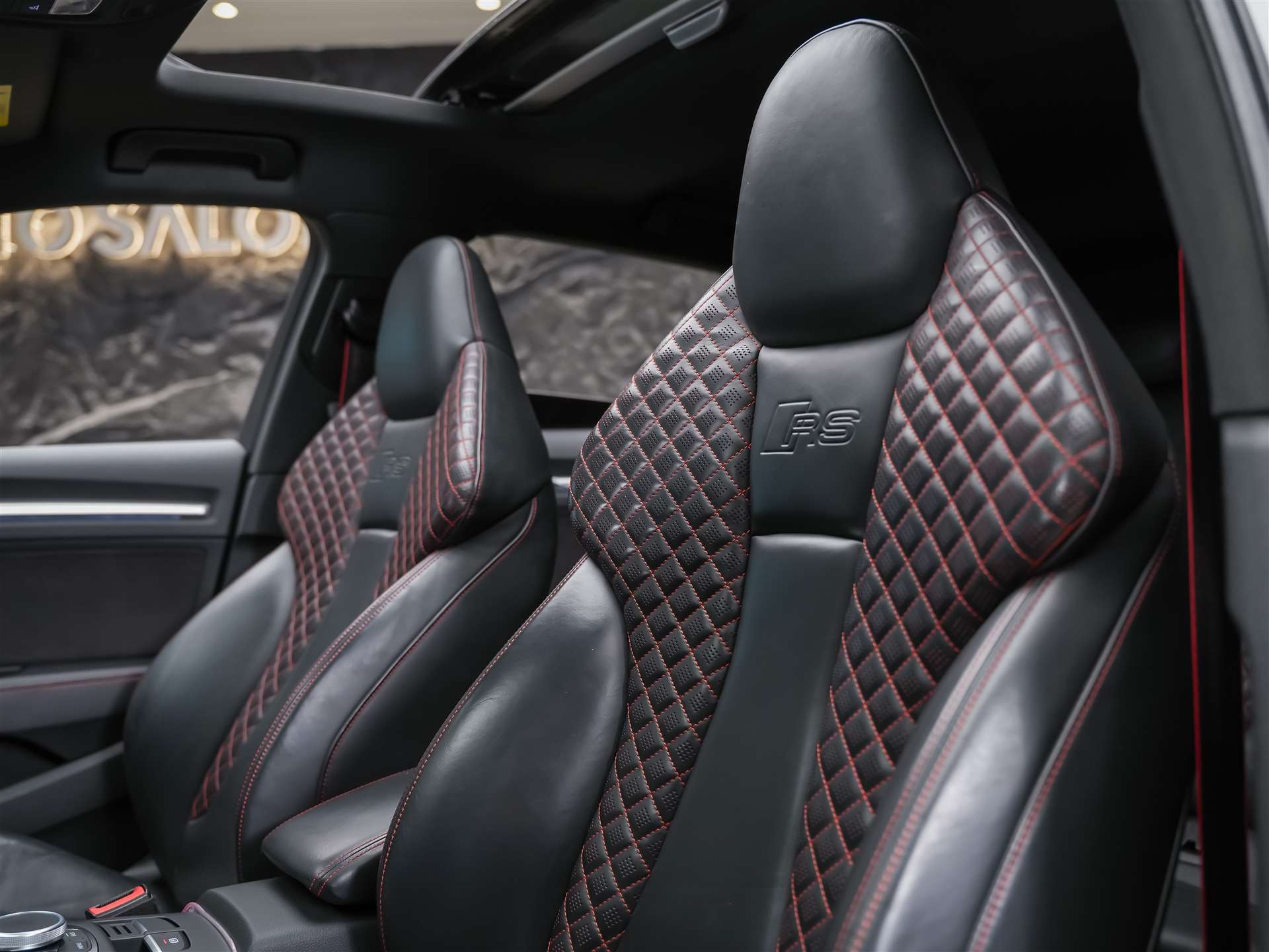 AUDI RS3 Sportback 2.5 TSI quattro S-tronic *Panorama*Eventuri*Maxton*KW*-image-10