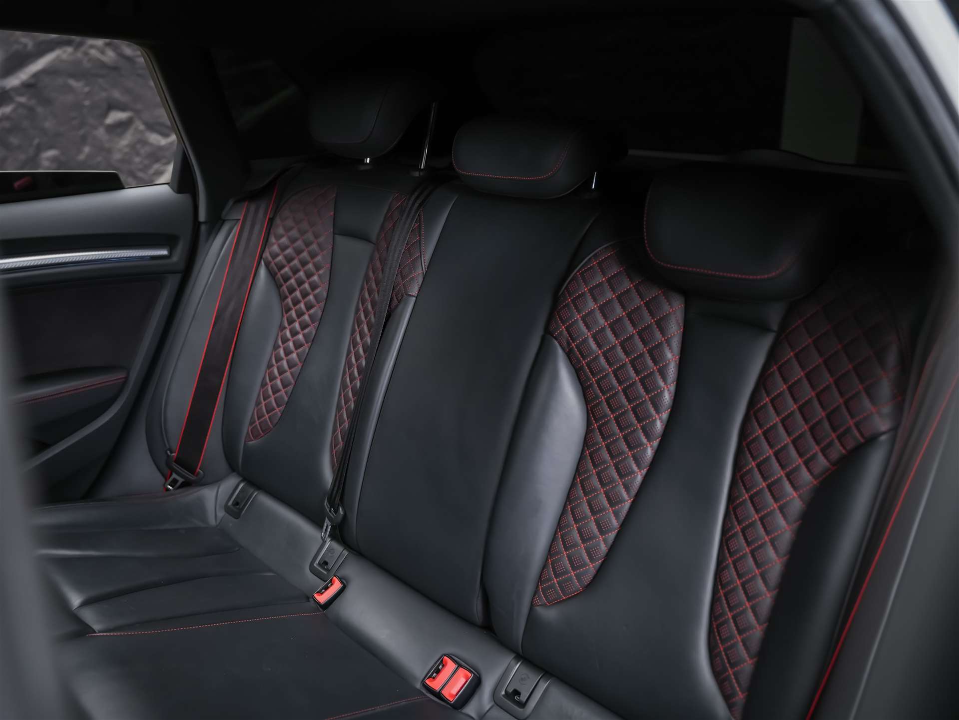 AUDI RS3 Sportback 2.5 TSI quattro S-tronic *Panorama*Eventuri*Maxton*KW*-image-14