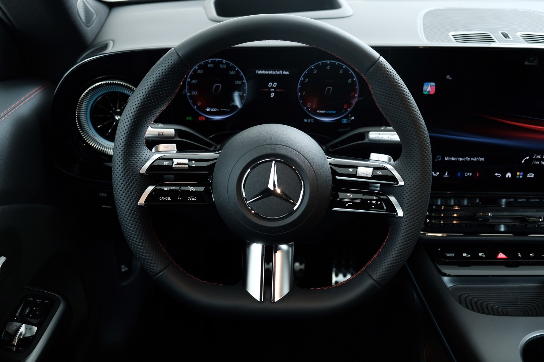 MERCEDES-BENZ CLA 220 8G-DCT 4Matic-image-7