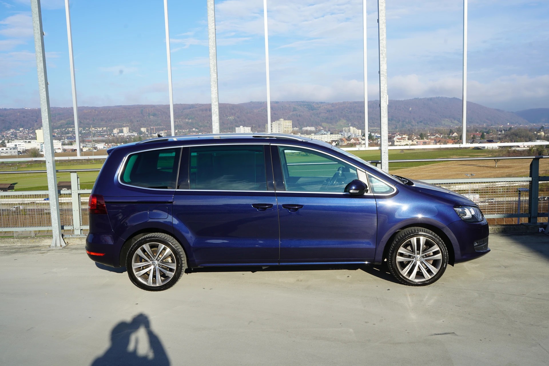 VW SHARAN 2.0 TDI BMT HIGHLINE SPORT 4MOTION DSG l 184 PS-image-4