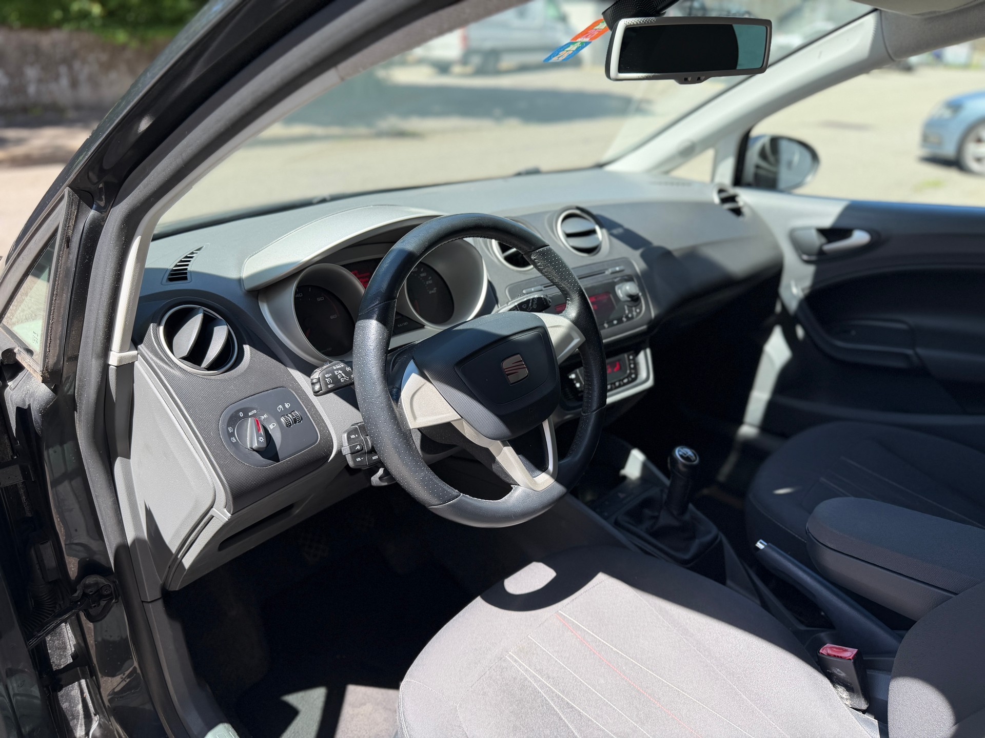 SEAT Ibiza ST 1.6 TDI Style-image-4