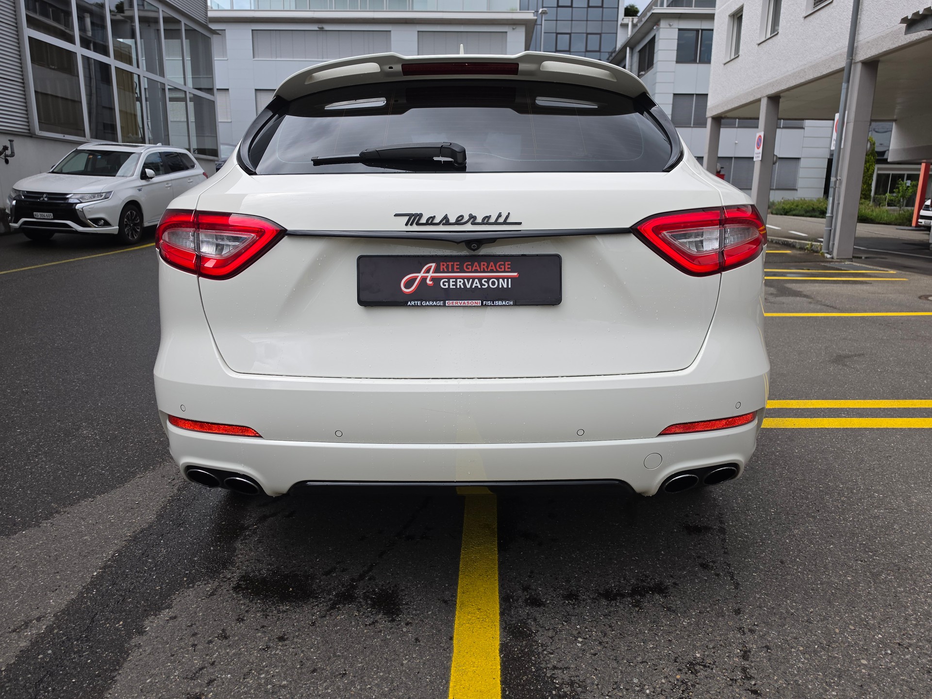 MASERATI Levante S 3.0V6 GranSport-image-5