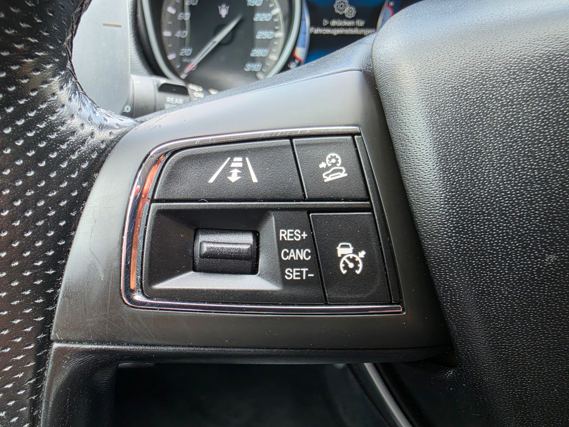 MASERATI Levante S 3.0V6 GranSport-image-22