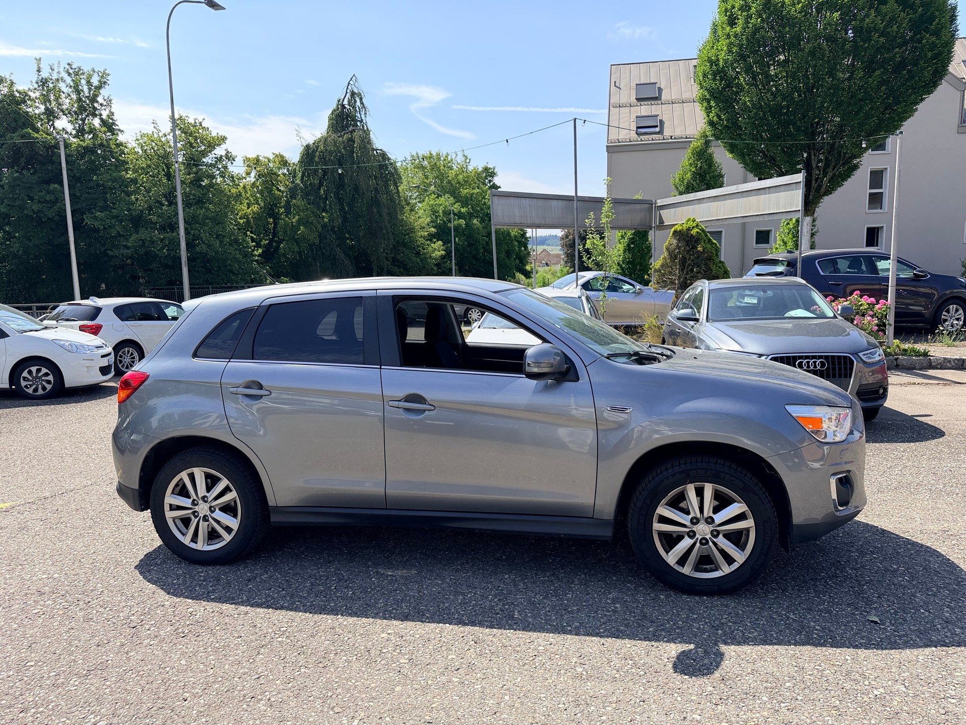 MITSUBISHI ASX 2.2 DID Navigator 4WD Automatic-showroom-element-1