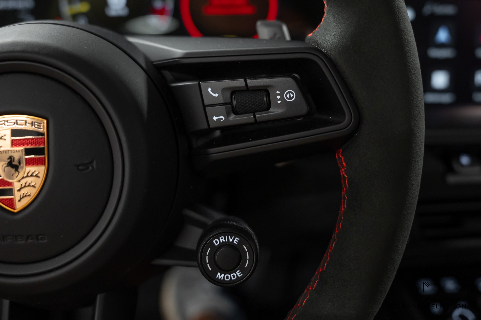 PORSCHE 911 Coupé 4.0 GT3 PDK Weissach-image-24
